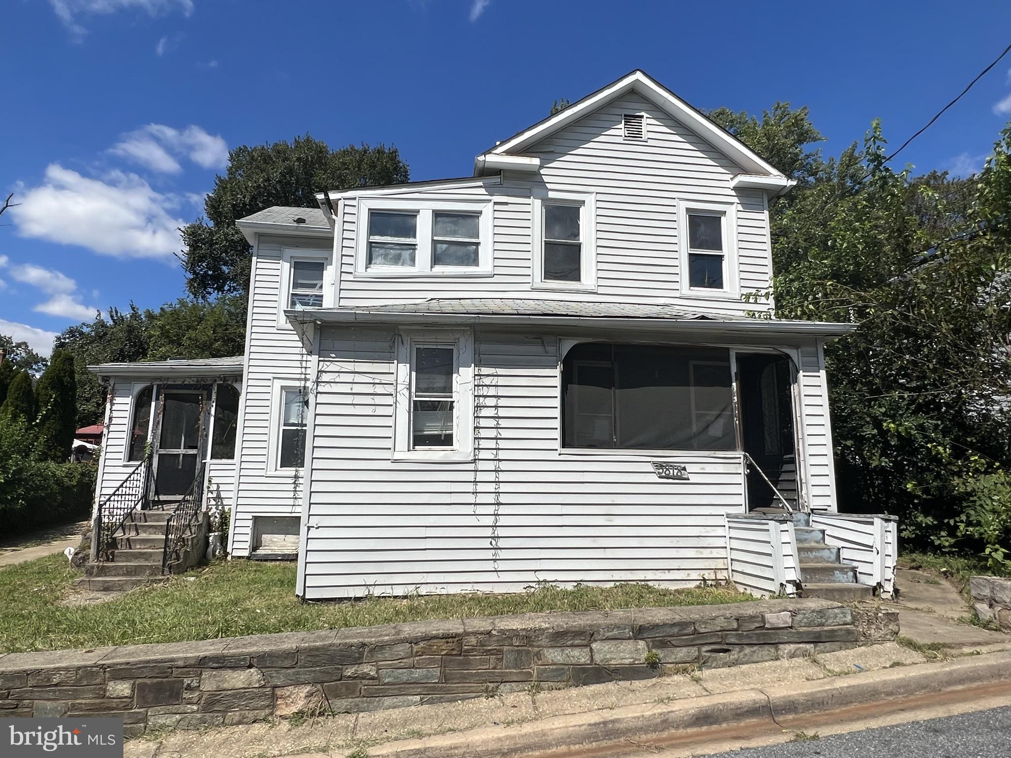 TOLSON HEIGHTS - Residential