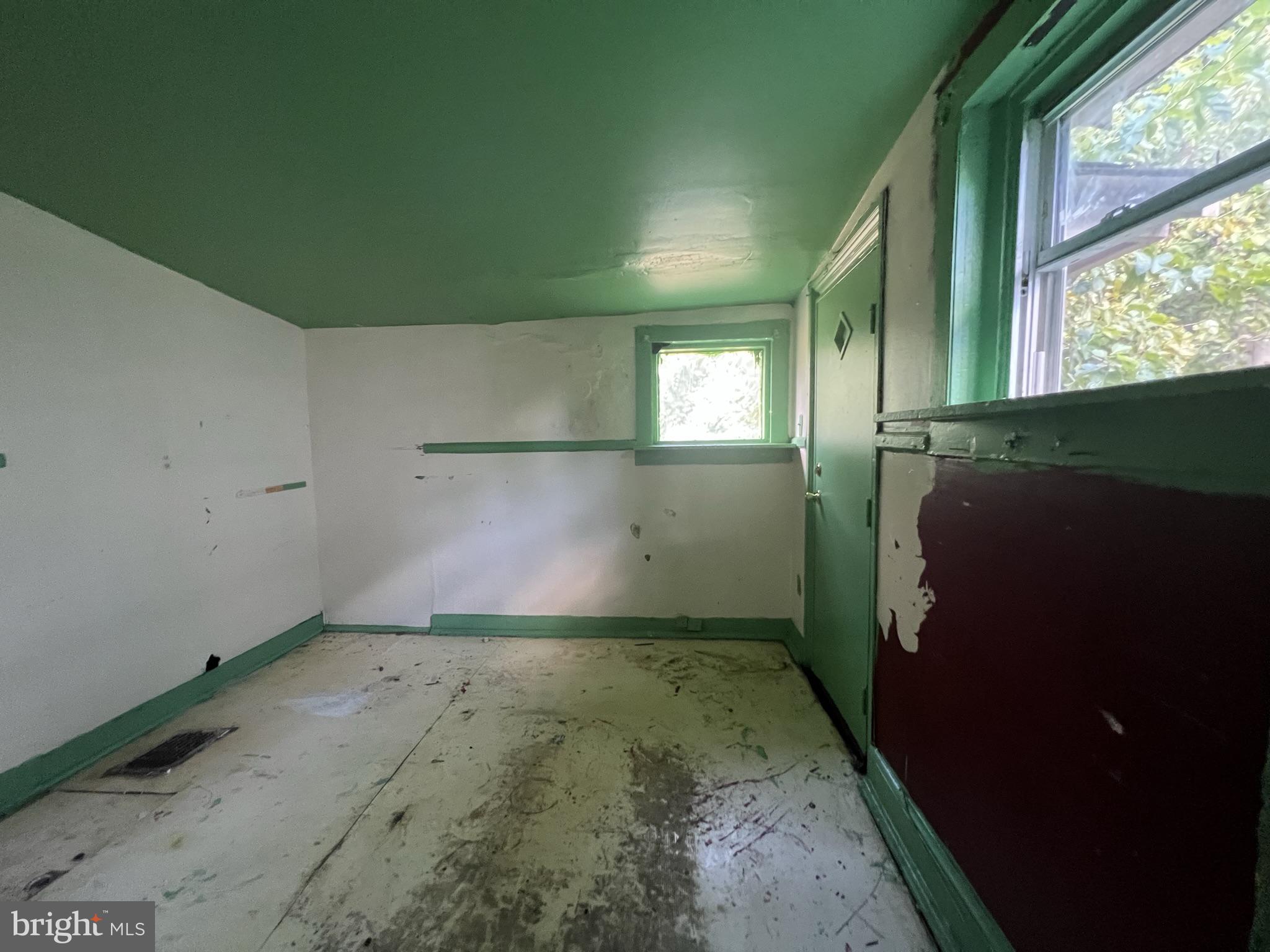 TOLSON HEIGHTS - Residential