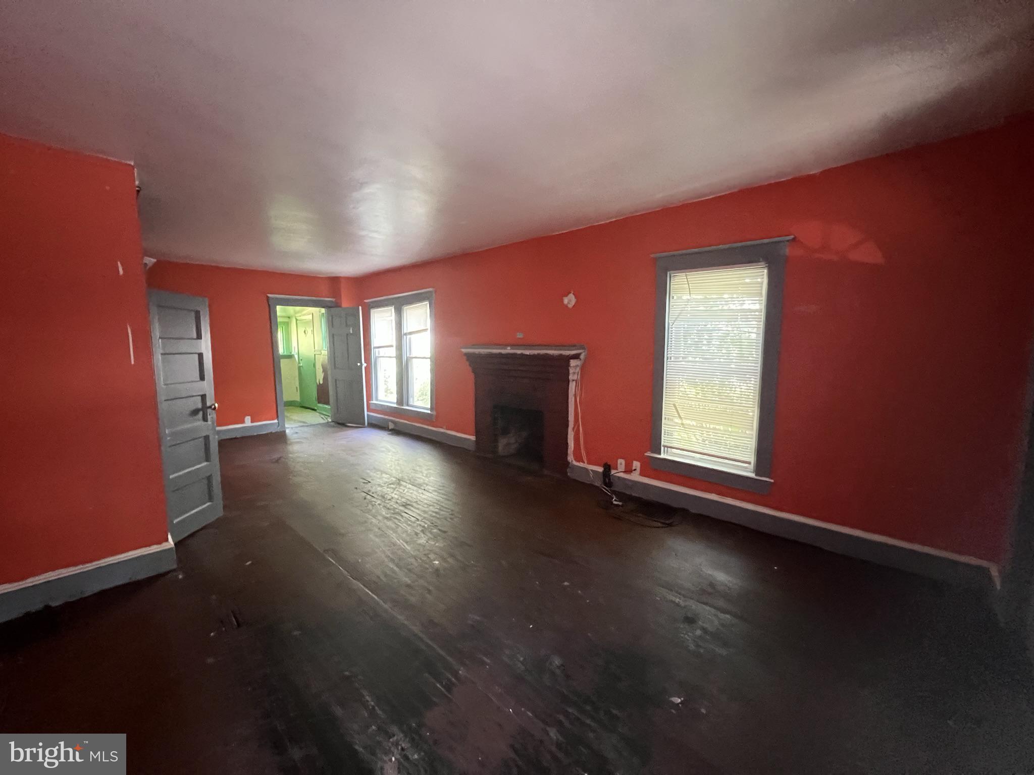 TOLSON HEIGHTS - Residential