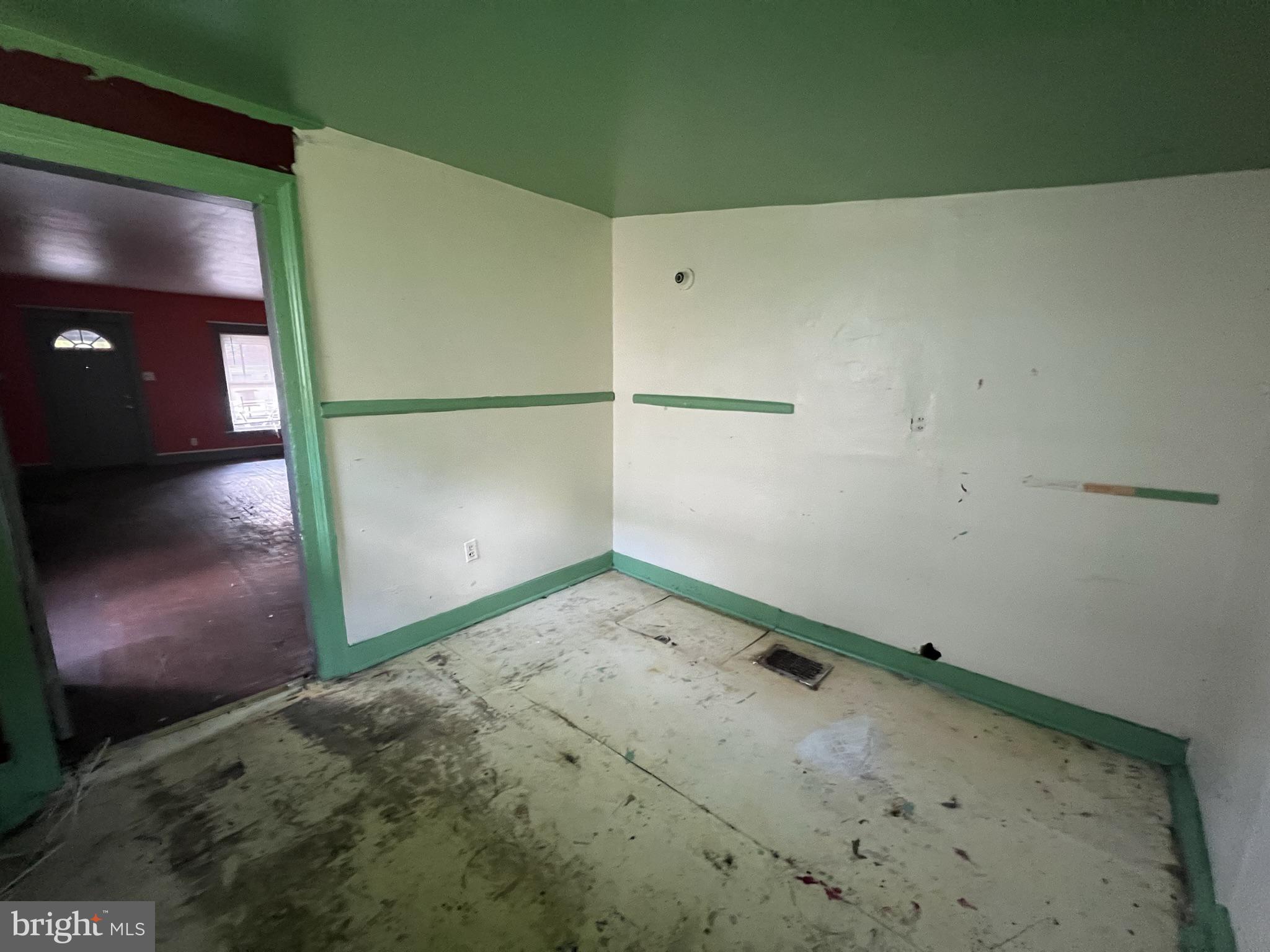 TOLSON HEIGHTS - Residential