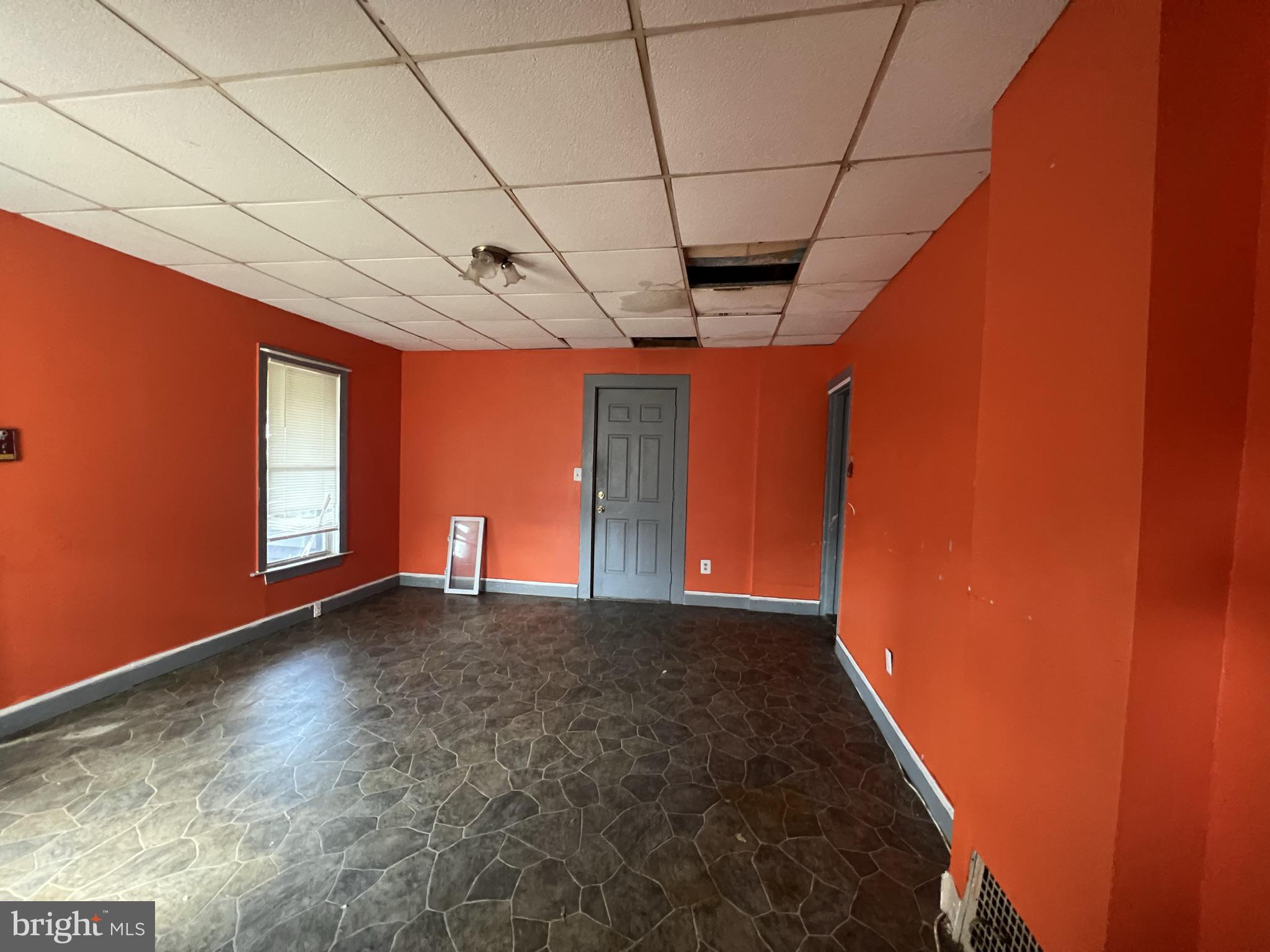 TOLSON HEIGHTS - Residential