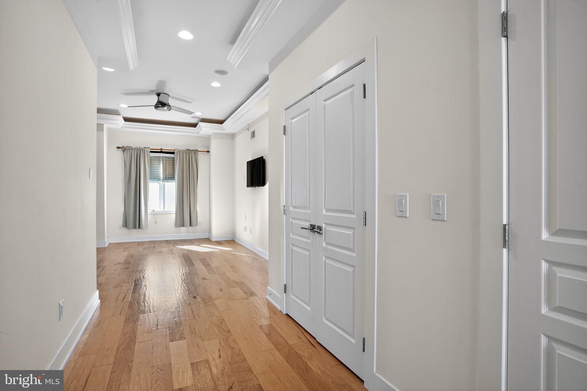 DICKINSON NARROWS - Residential Lease