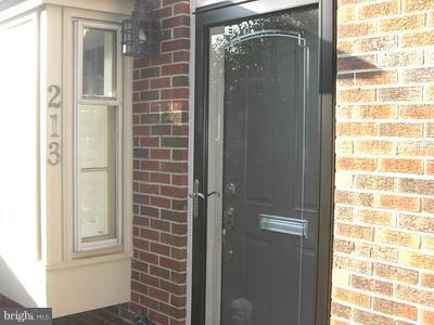 PORT CITY MEWS - Residential Lease