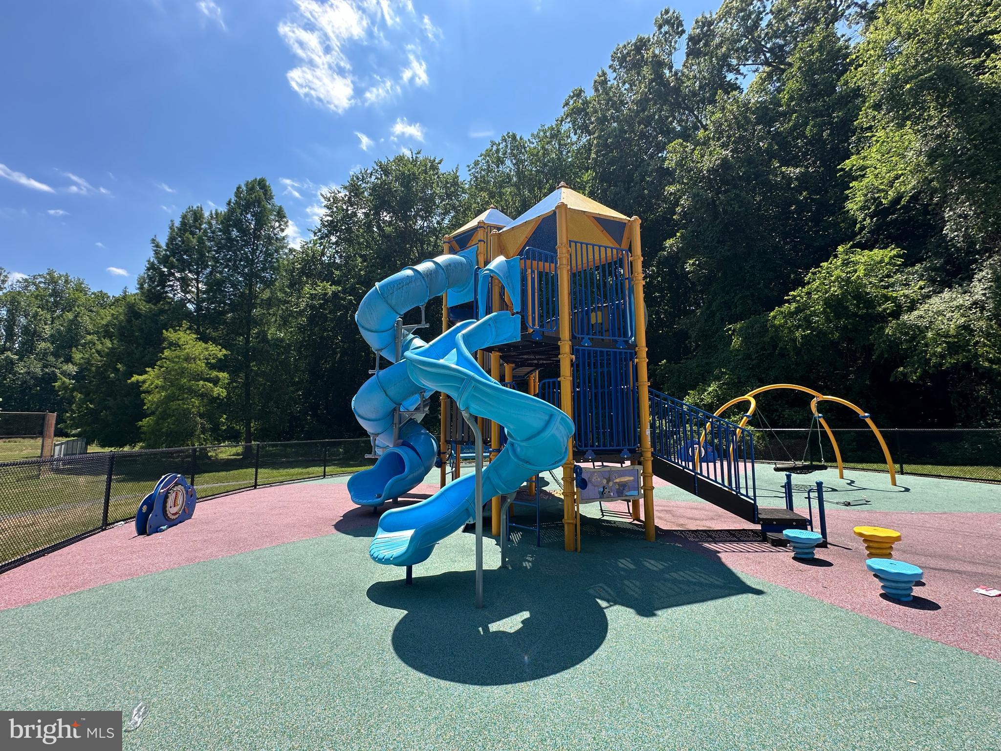 MARLBORO MEADOWS - Residential