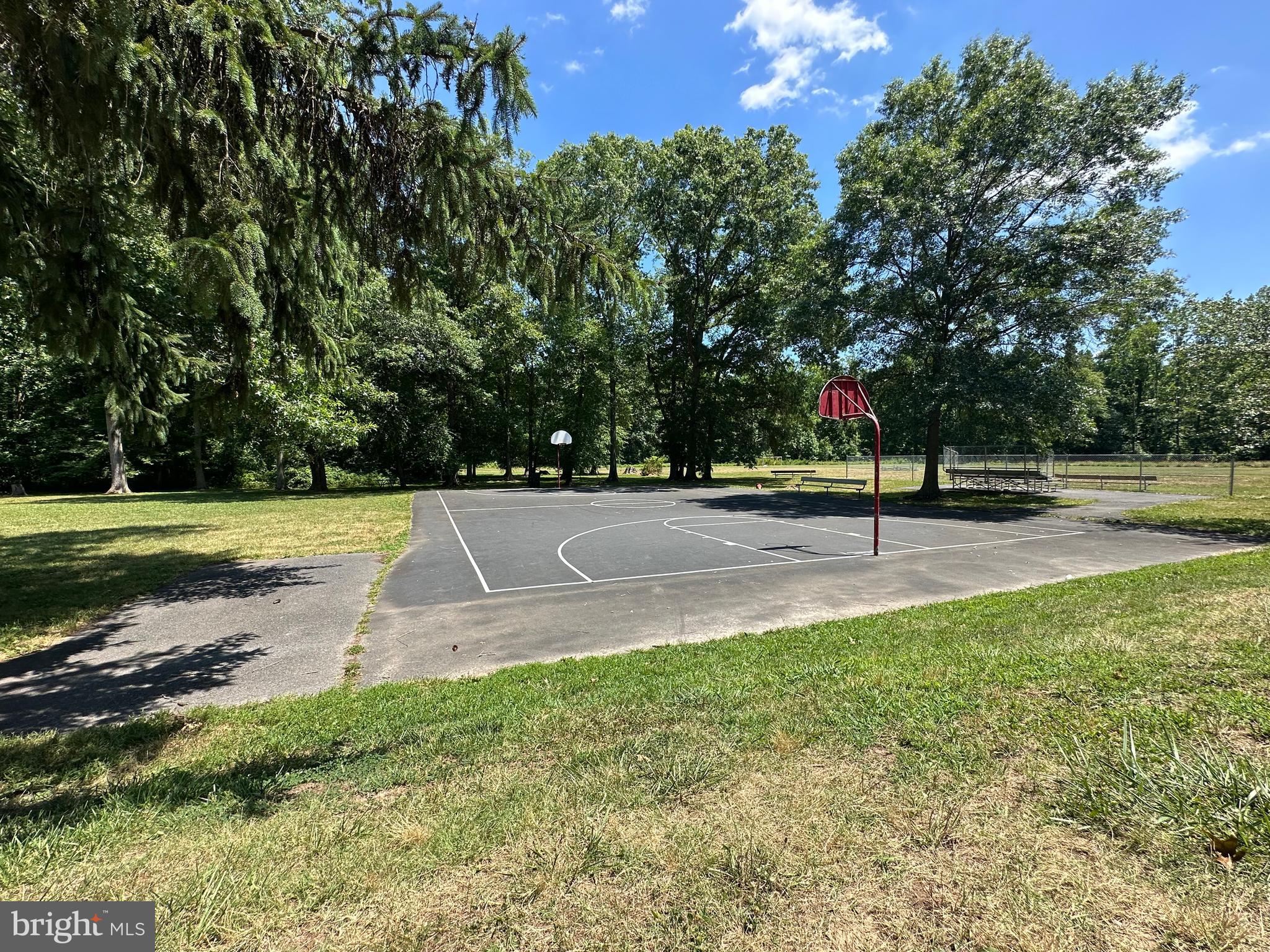 MARLBORO MEADOWS - Residential