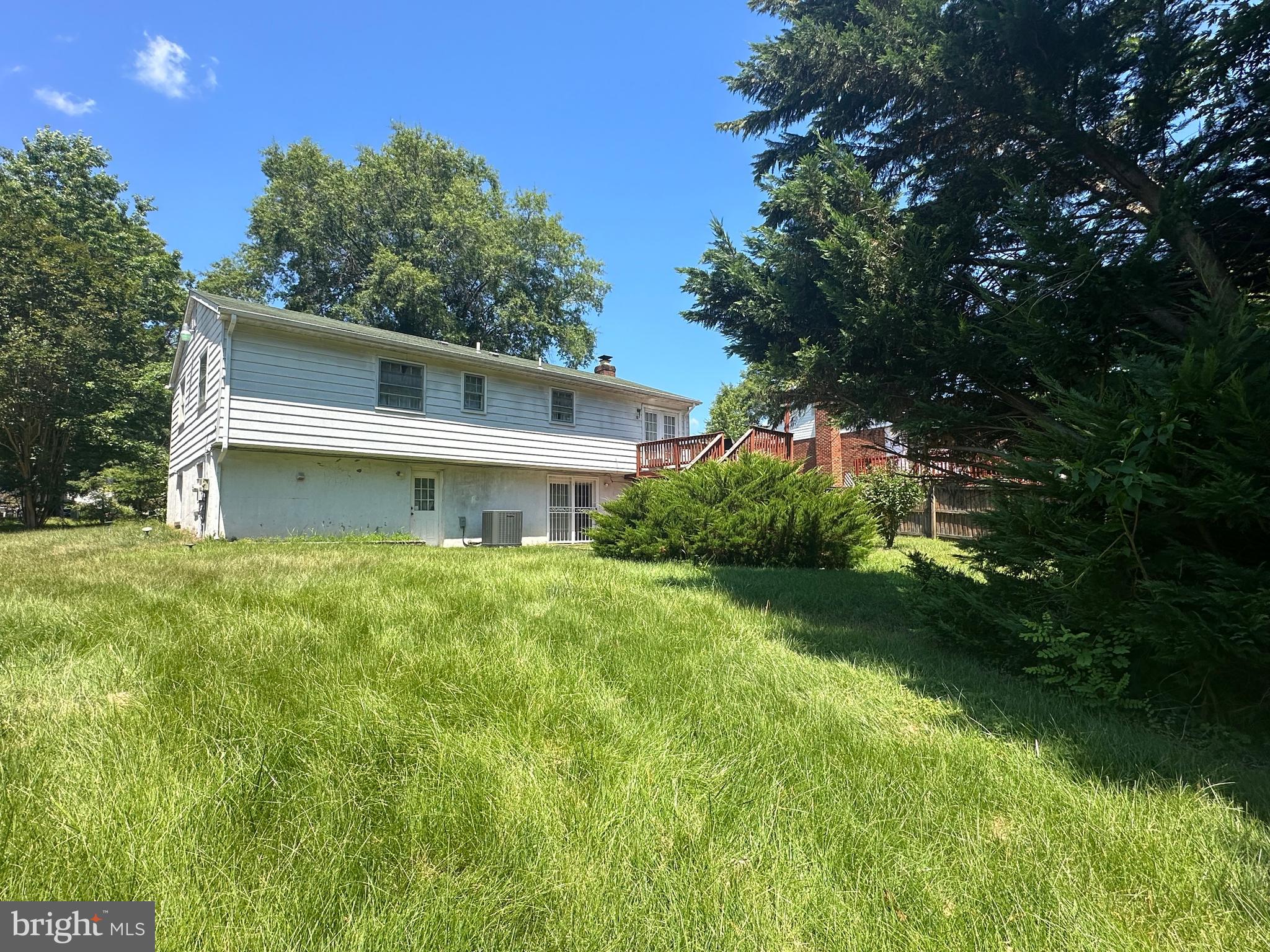 MARLBORO MEADOWS - Residential