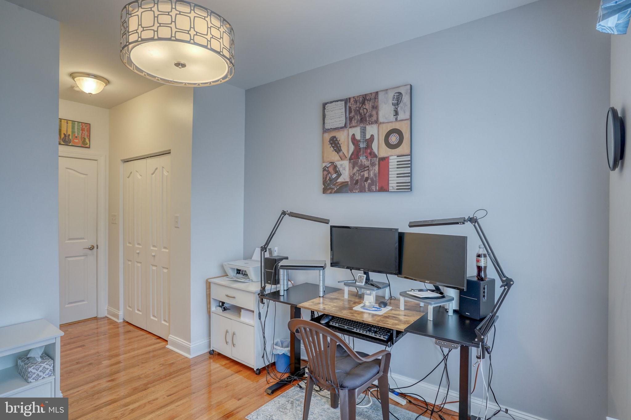 VILLAGE OF EASTRIDGE - Residential