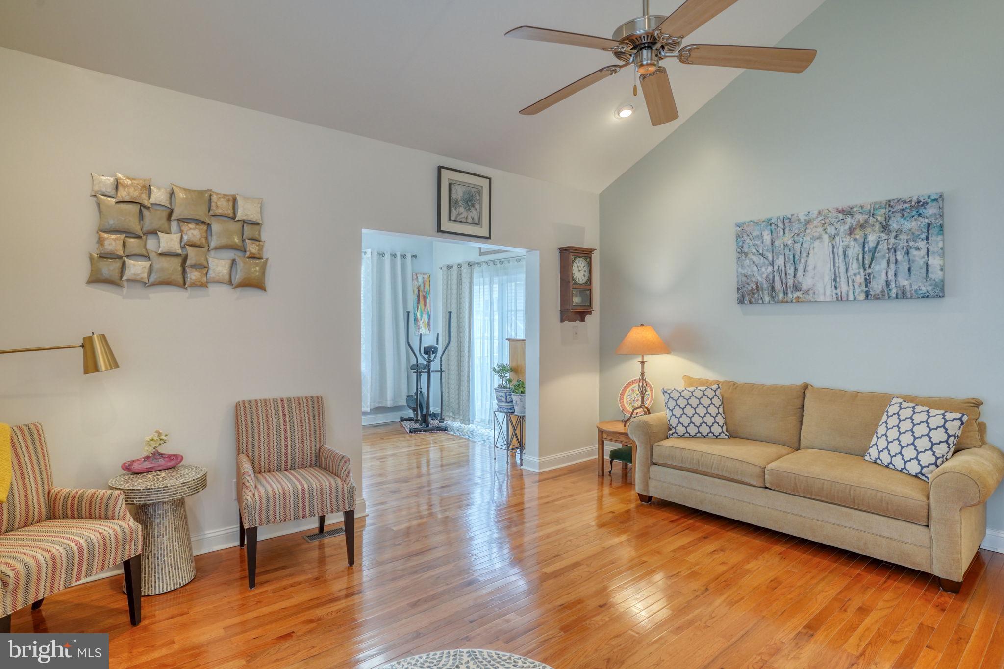 VILLAGE OF EASTRIDGE - Residential