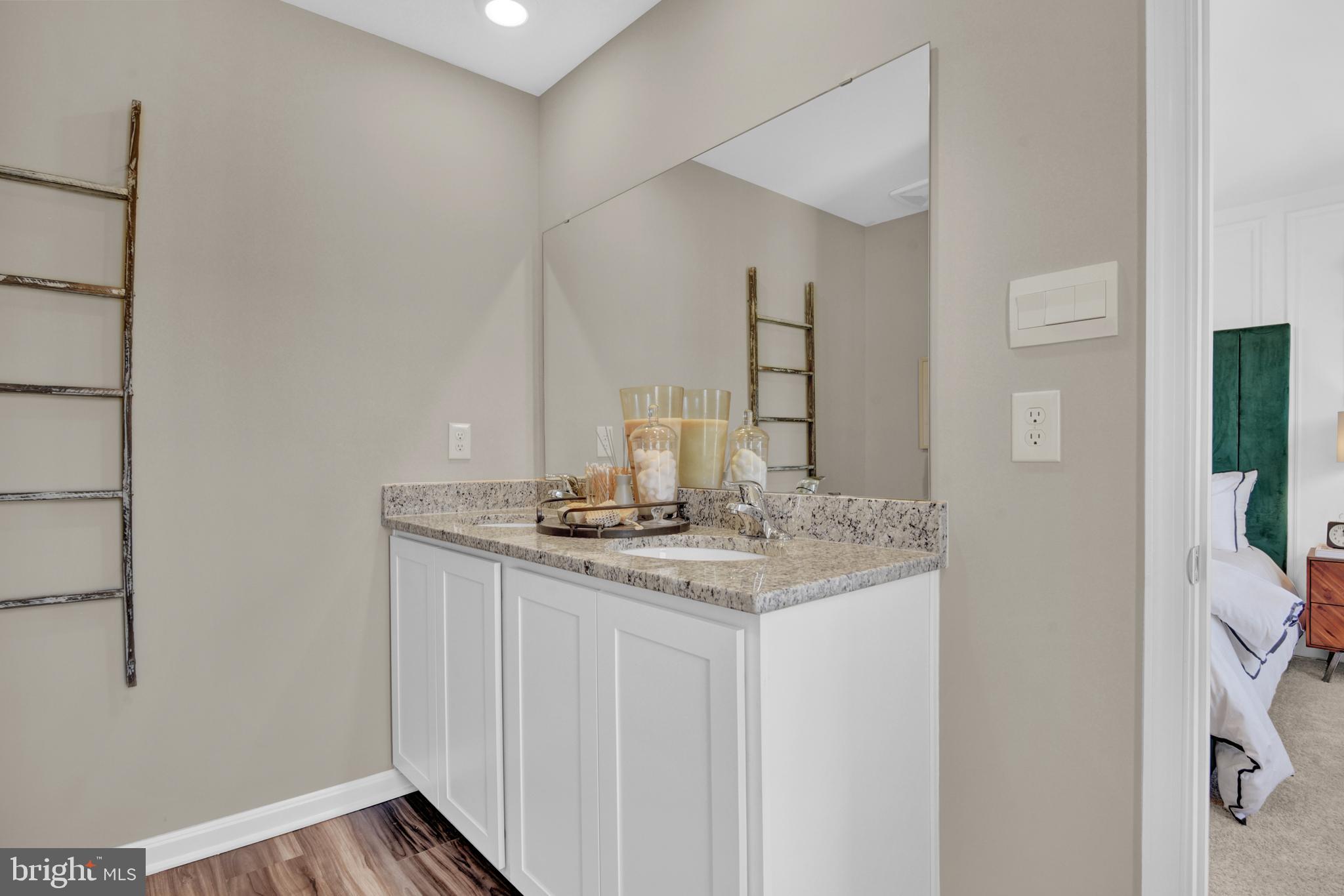 TUSCARORA CREEK - Residential