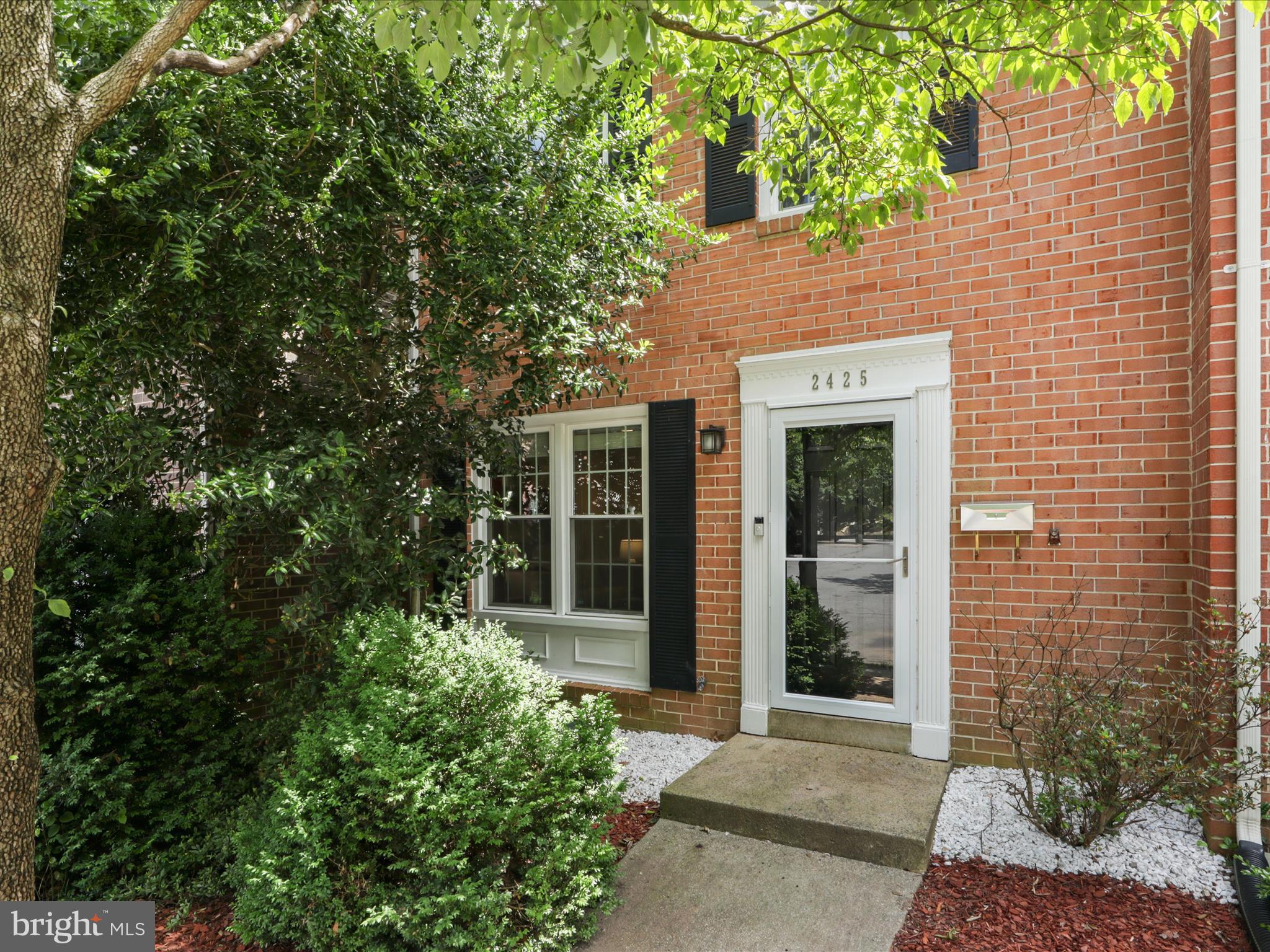 DEEPWOOD - Residential