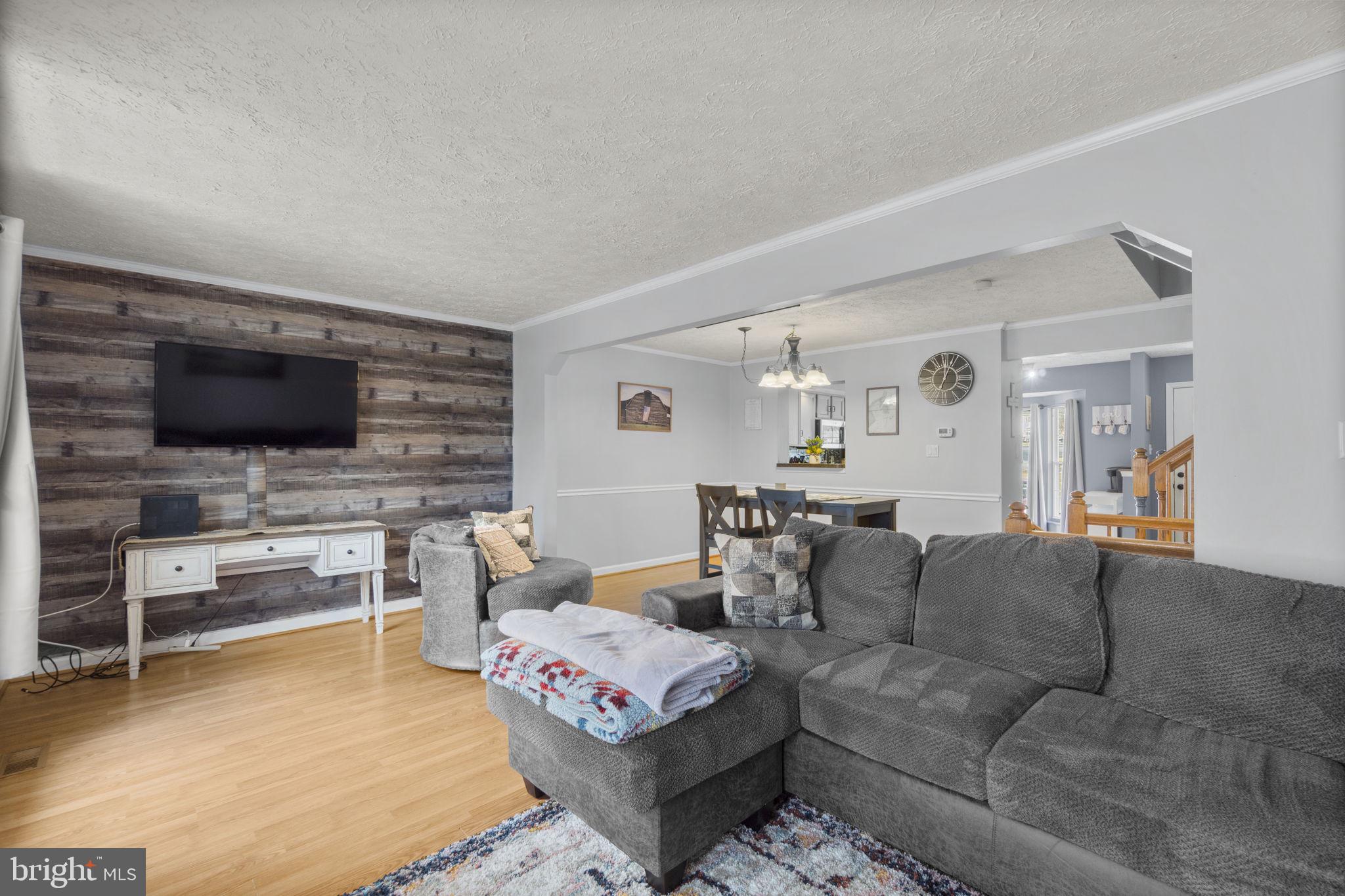 BALLENGER CREEK MEADOWS - Residential