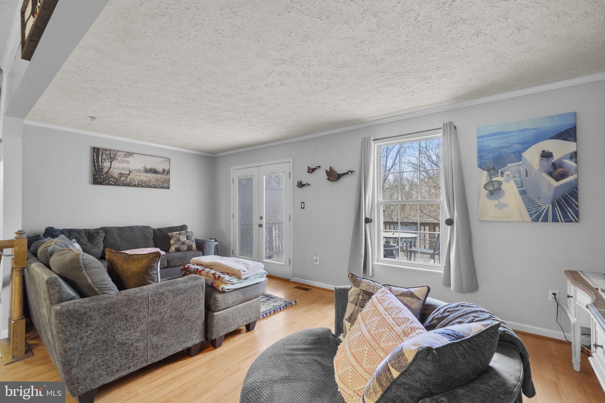 BALLENGER CREEK MEADOWS - Residential