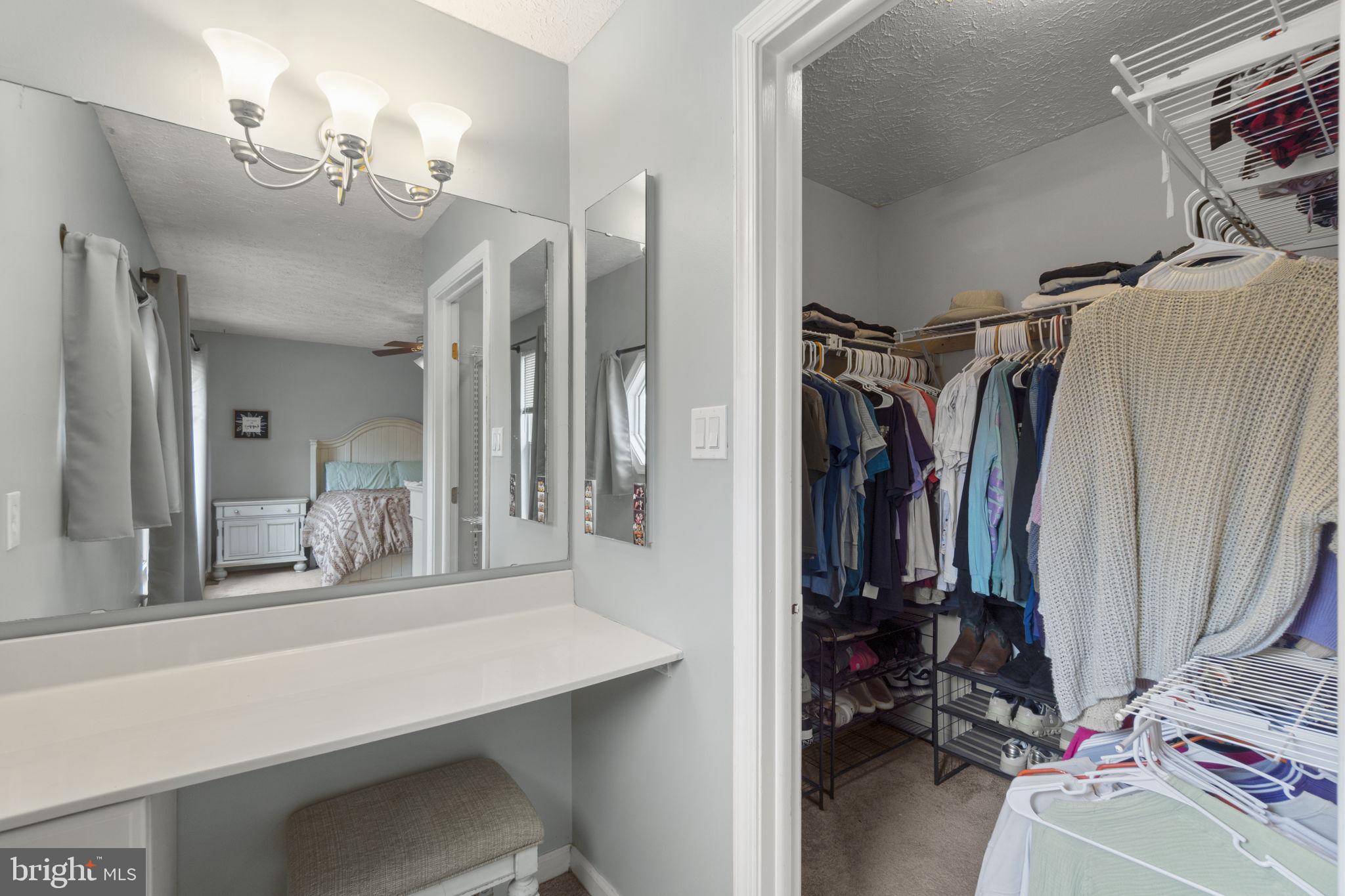 BALLENGER CREEK MEADOWS - Residential