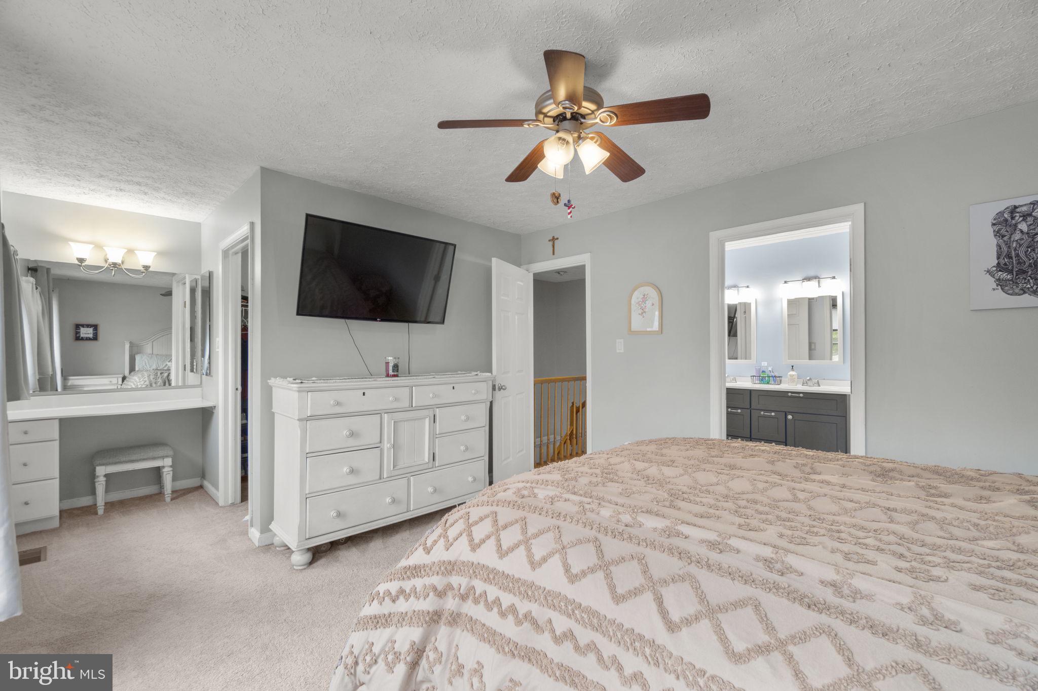 BALLENGER CREEK MEADOWS - Residential