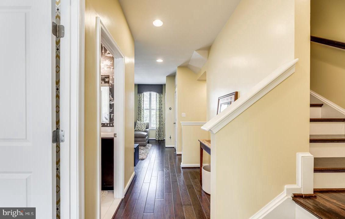 EMBREY MILL - Residential