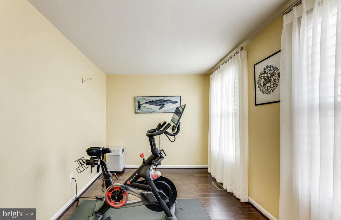 EMBREY MILL - Residential