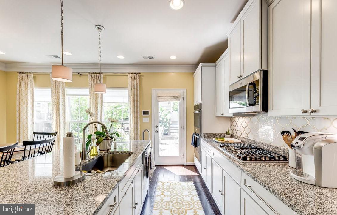 EMBREY MILL - Residential