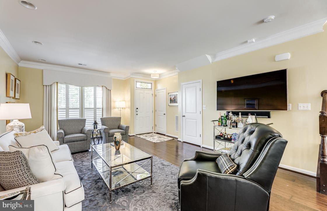 EMBREY MILL - Residential