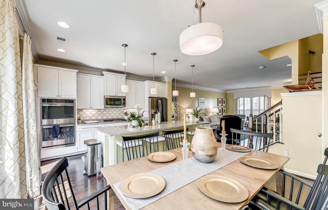 EMBREY MILL - Residential