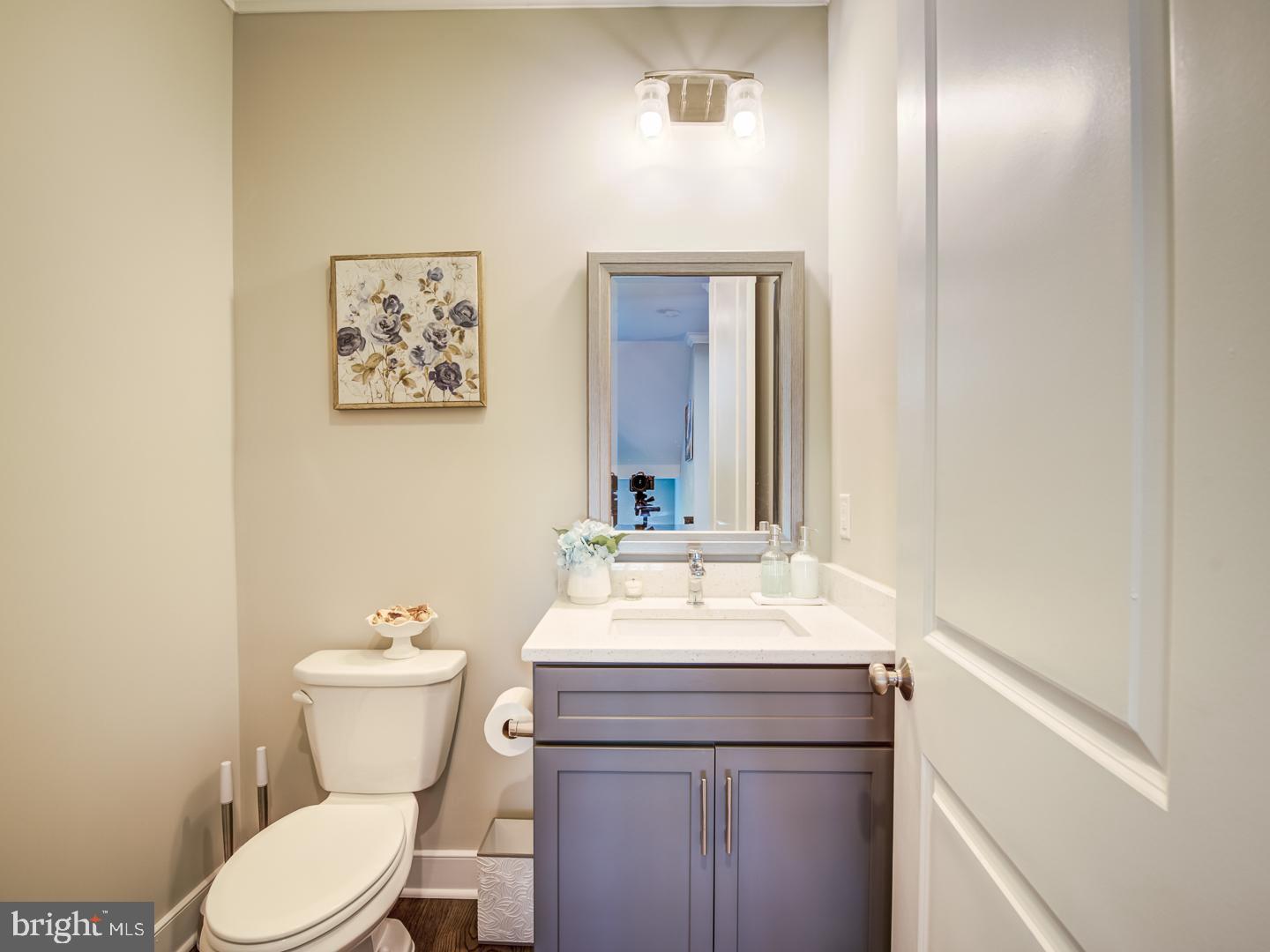 VIENNA WOODS - Residential