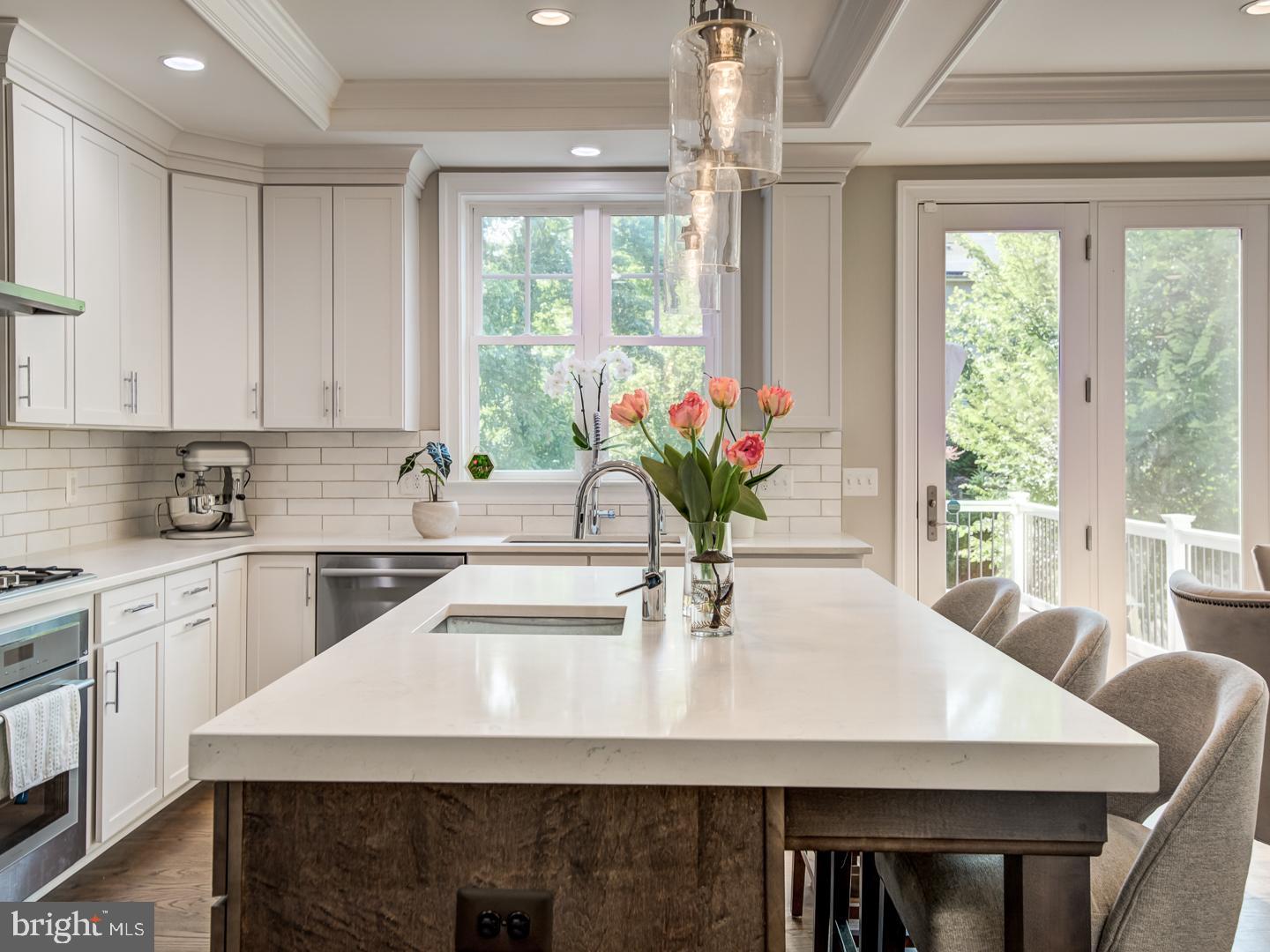 VIENNA WOODS - Residential