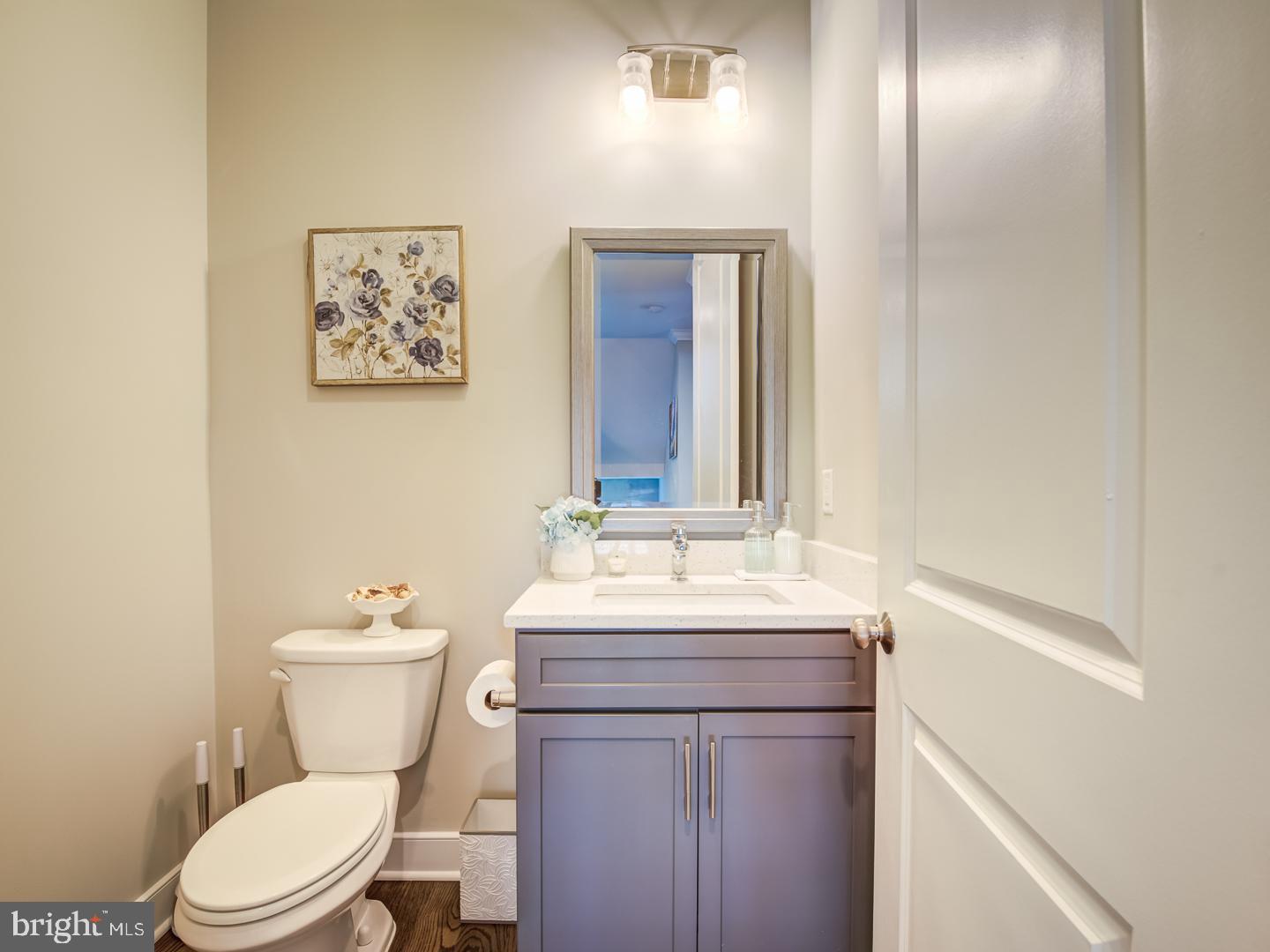 VIENNA WOODS - Residential