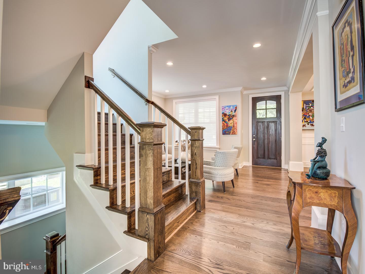 VIENNA WOODS - Residential