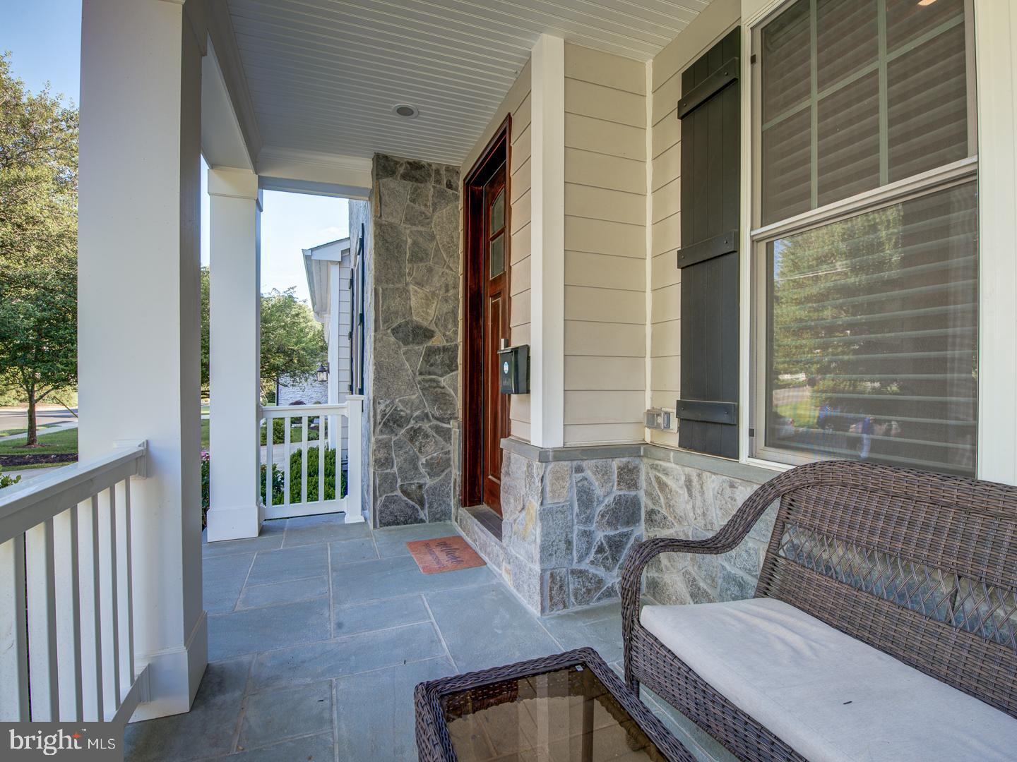 VIENNA WOODS - Residential