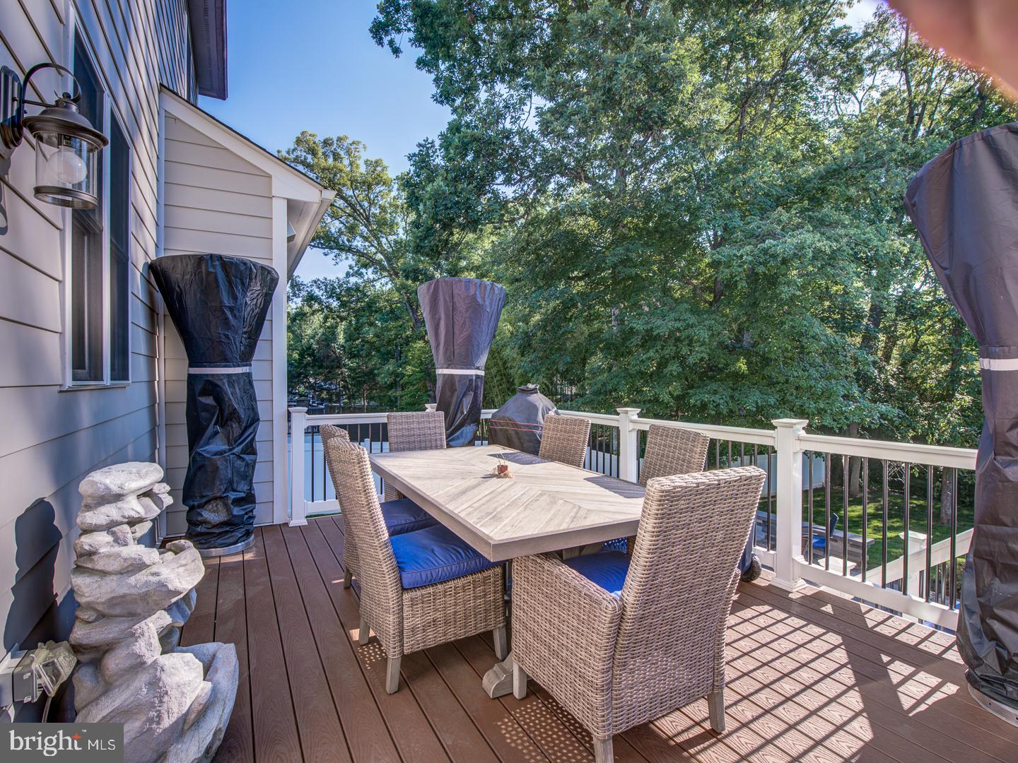 VIENNA WOODS - Residential