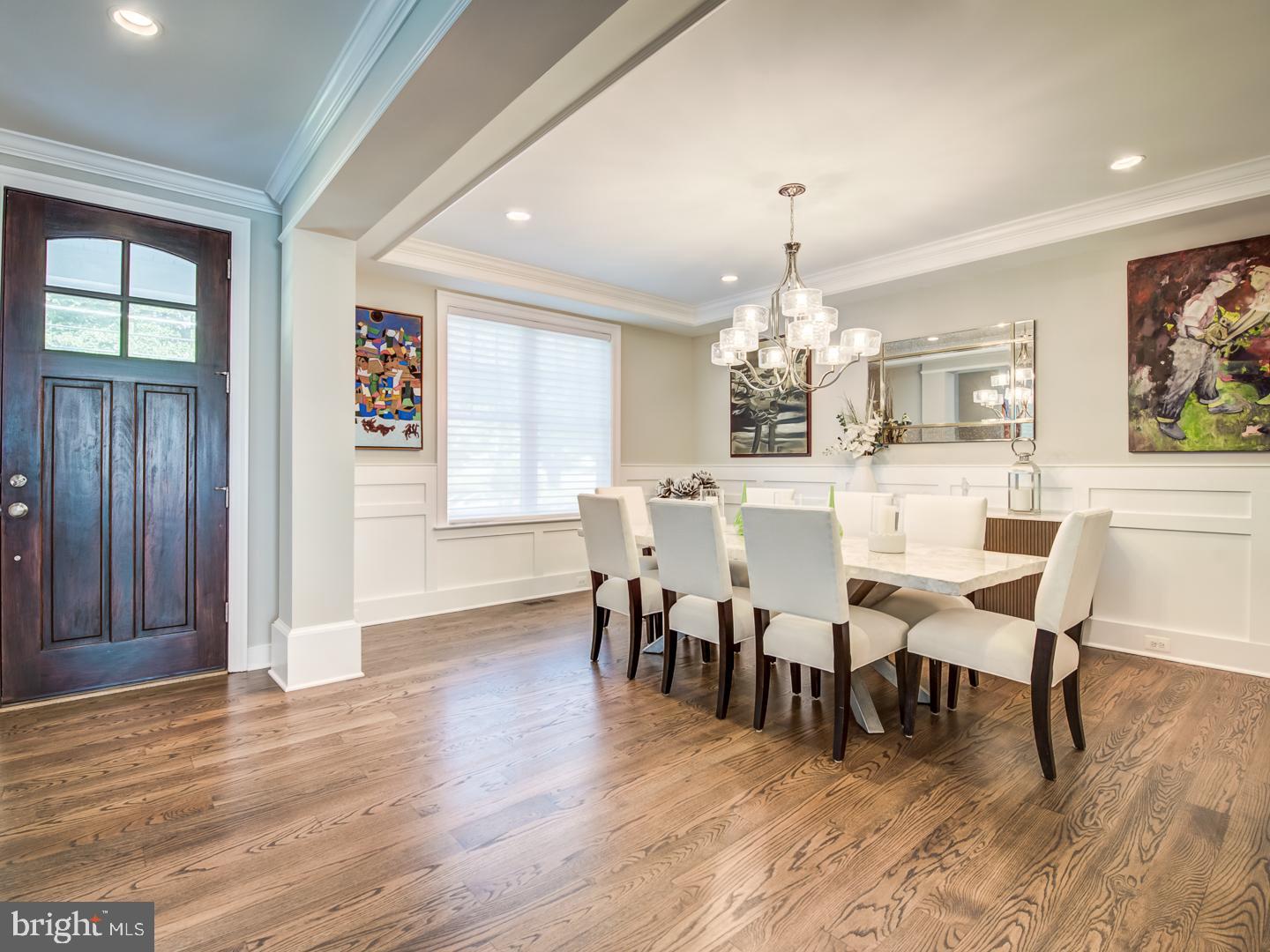 VIENNA WOODS - Residential