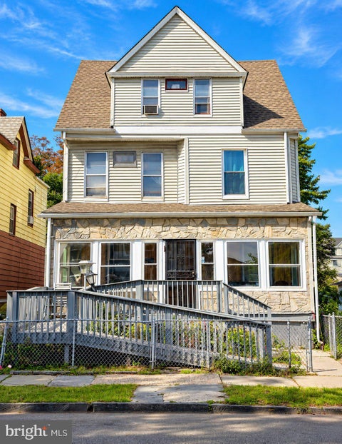 Photo of 131 N 19th Street, EAST ORANGE, NJ 07017 (MLS # NJES2000384)
