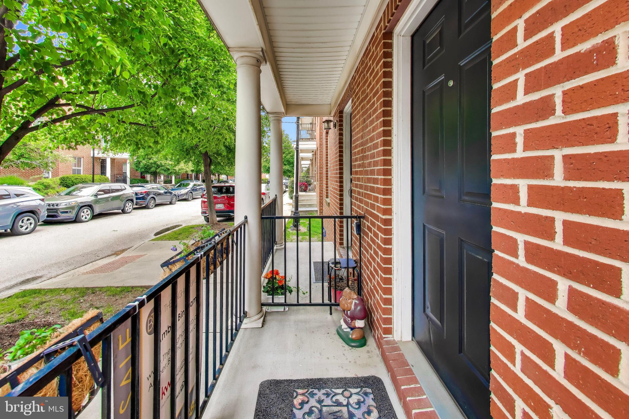 ATHENA SQUARE - Residential