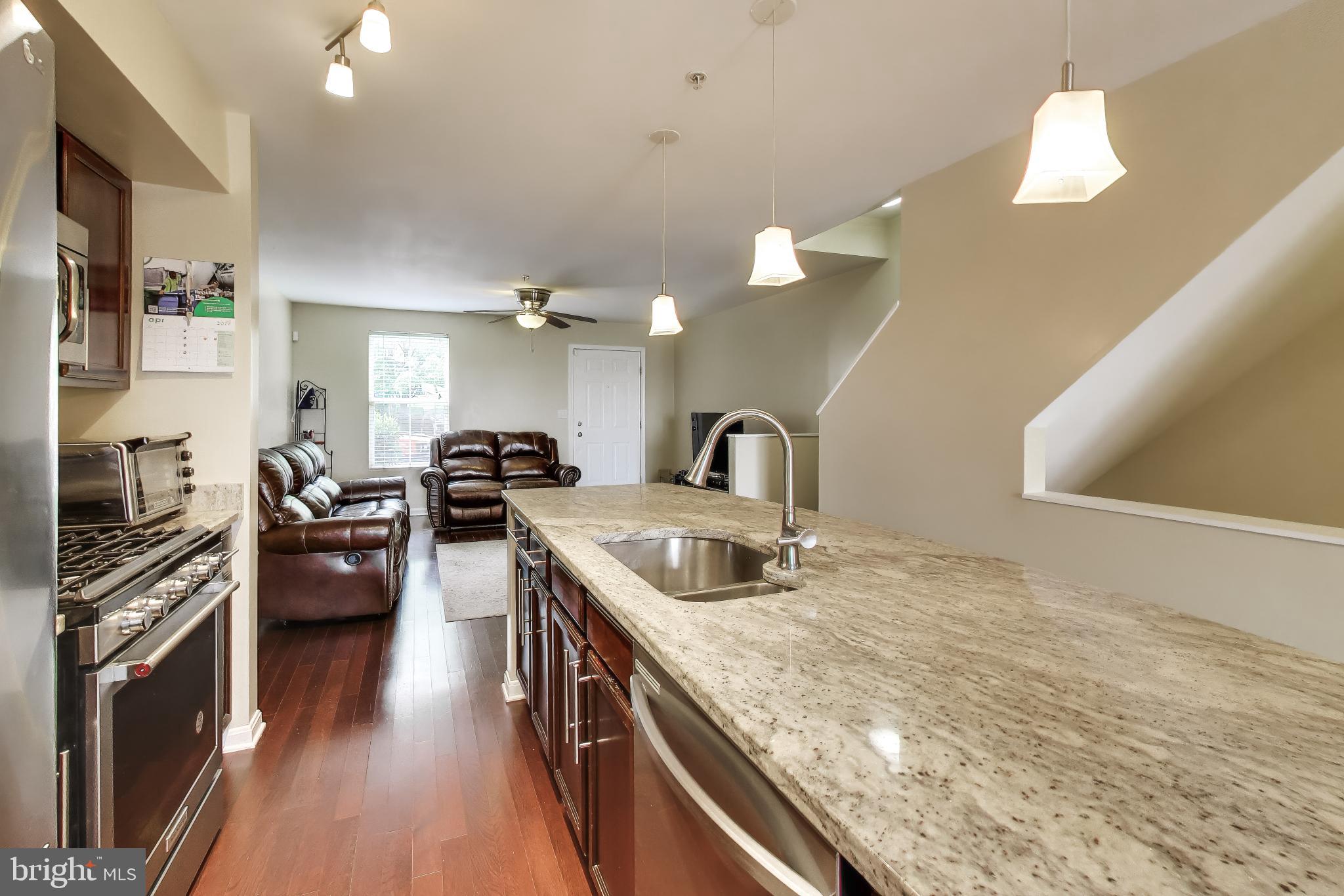 ATHENA SQUARE - Residential