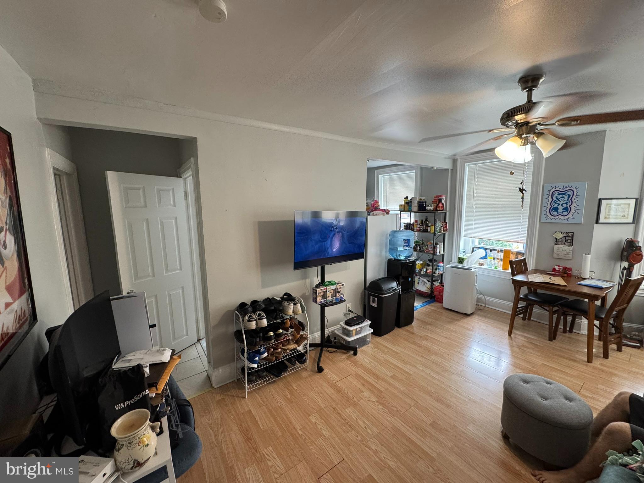 FAIRMOUNT - Commercial Sale