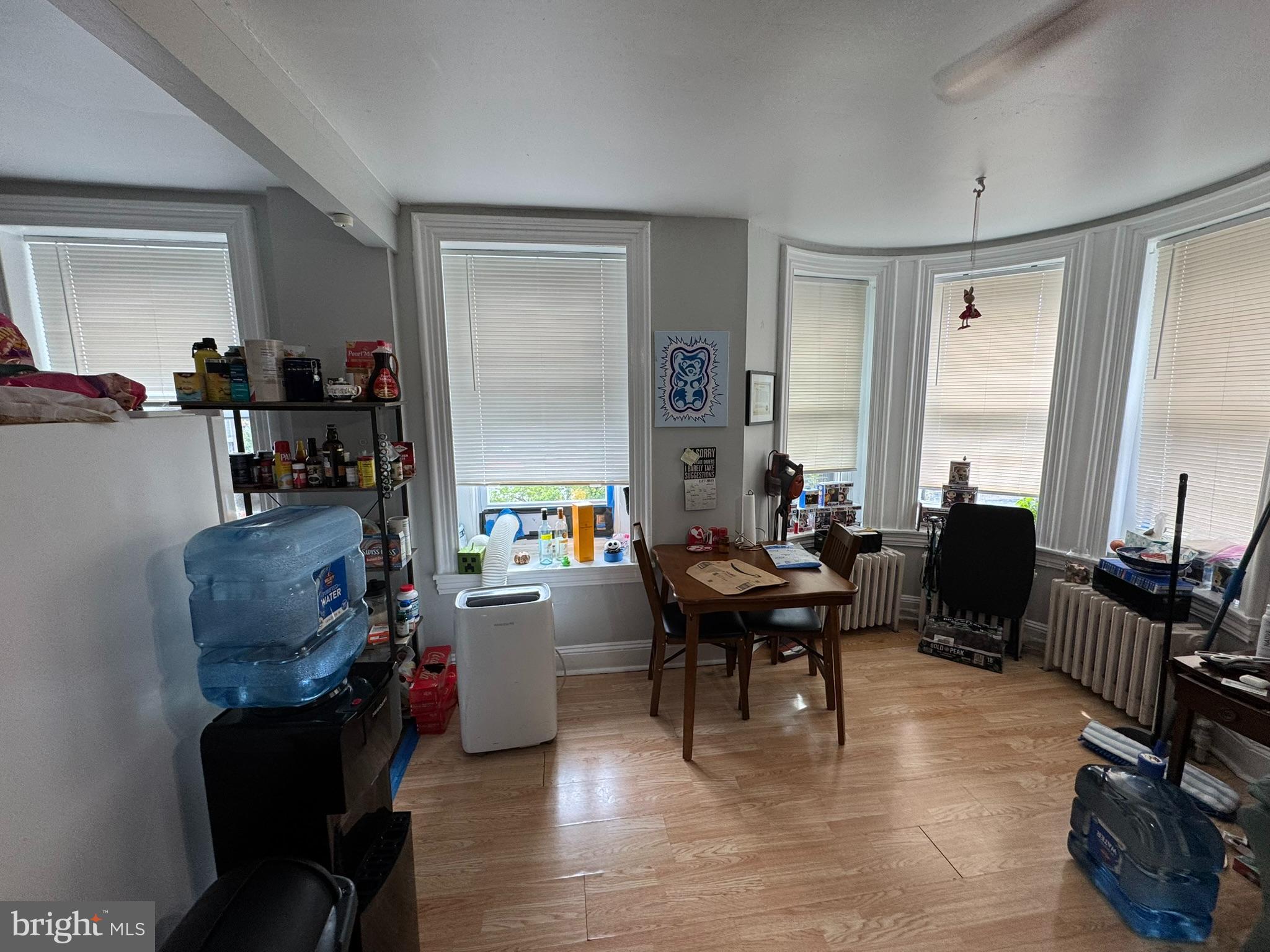 FAIRMOUNT - Commercial Sale