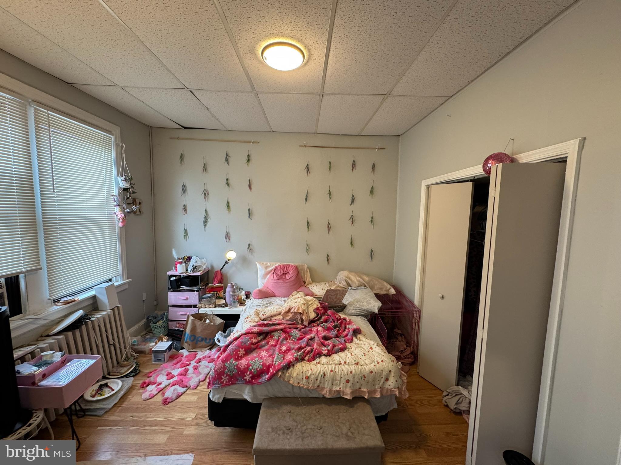 FAIRMOUNT - Commercial Sale