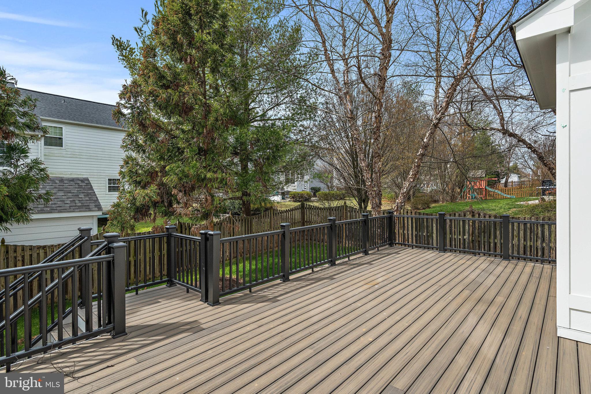 ALEXANDRAS GROVE AT BELMONT - Residential