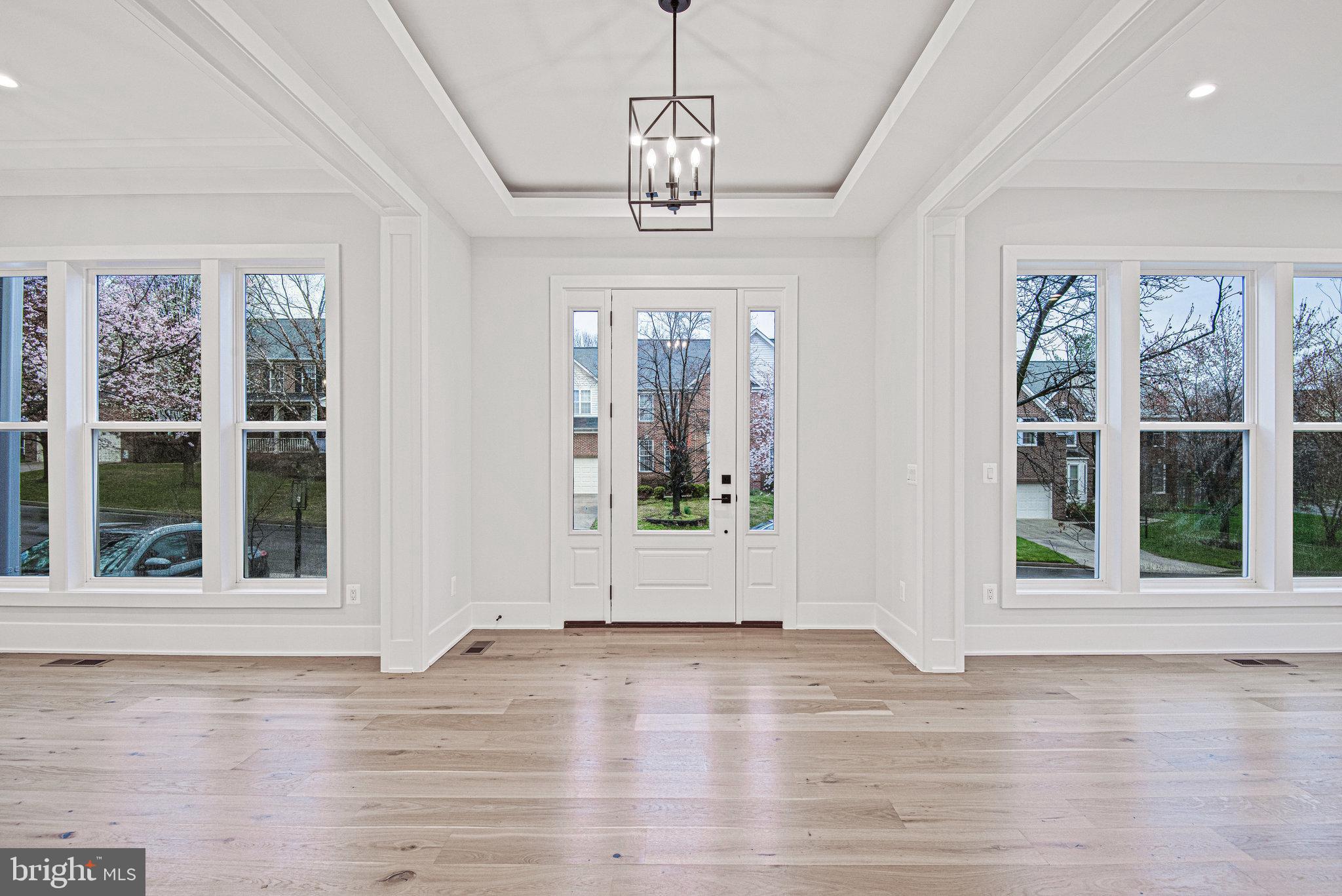 ALEXANDRAS GROVE AT BELMONT - Residential