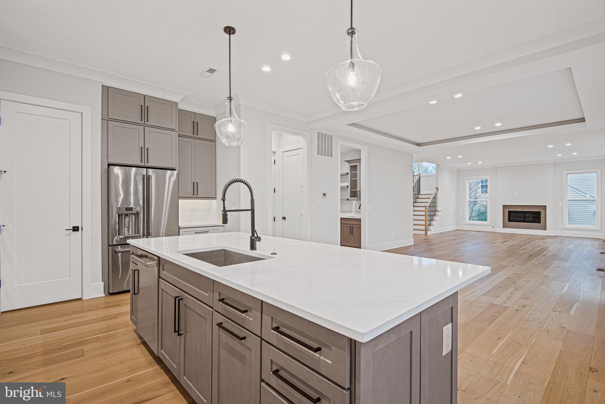 ALEXANDRAS GROVE AT BELMONT - Residential