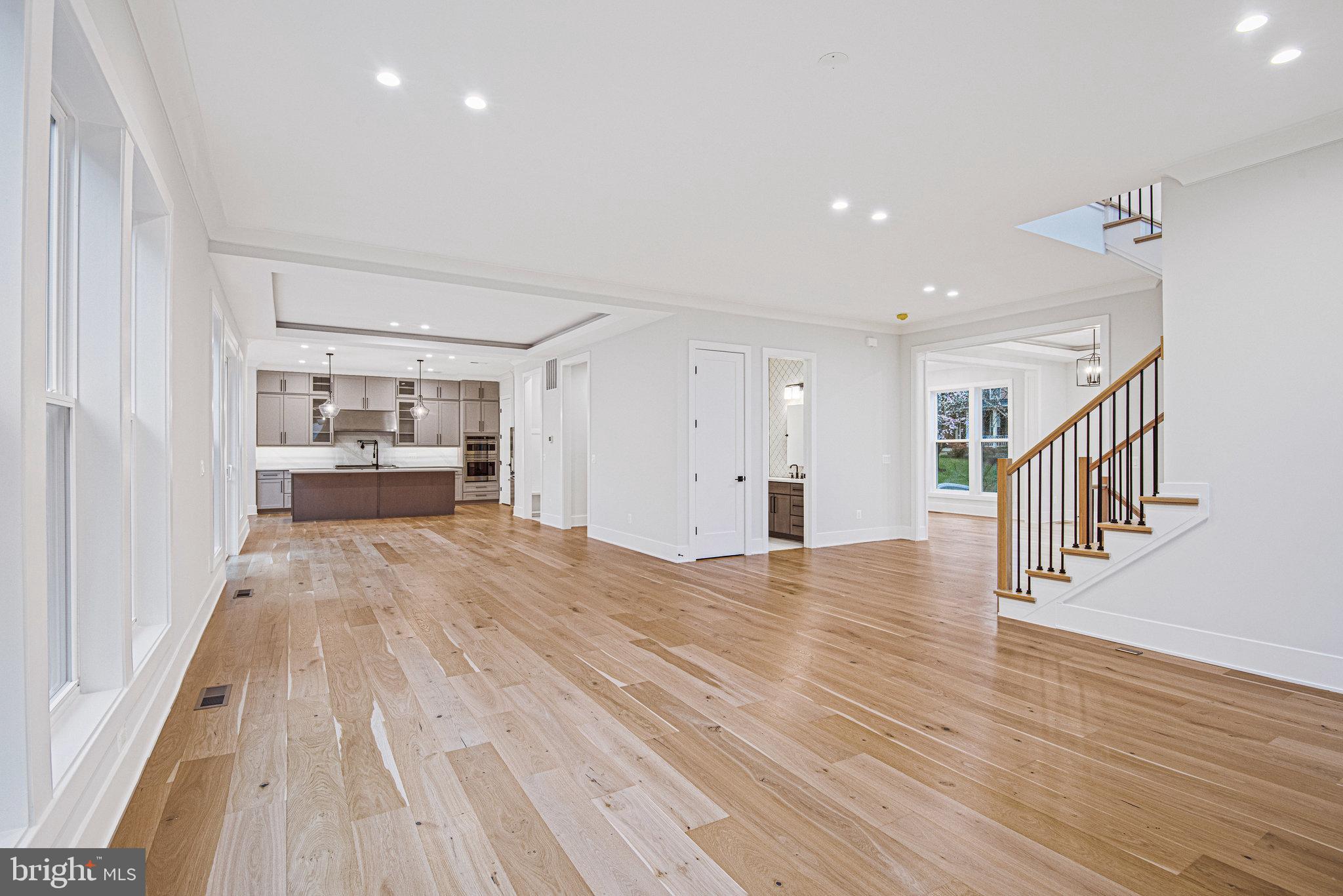 ALEXANDRAS GROVE AT BELMONT - Residential