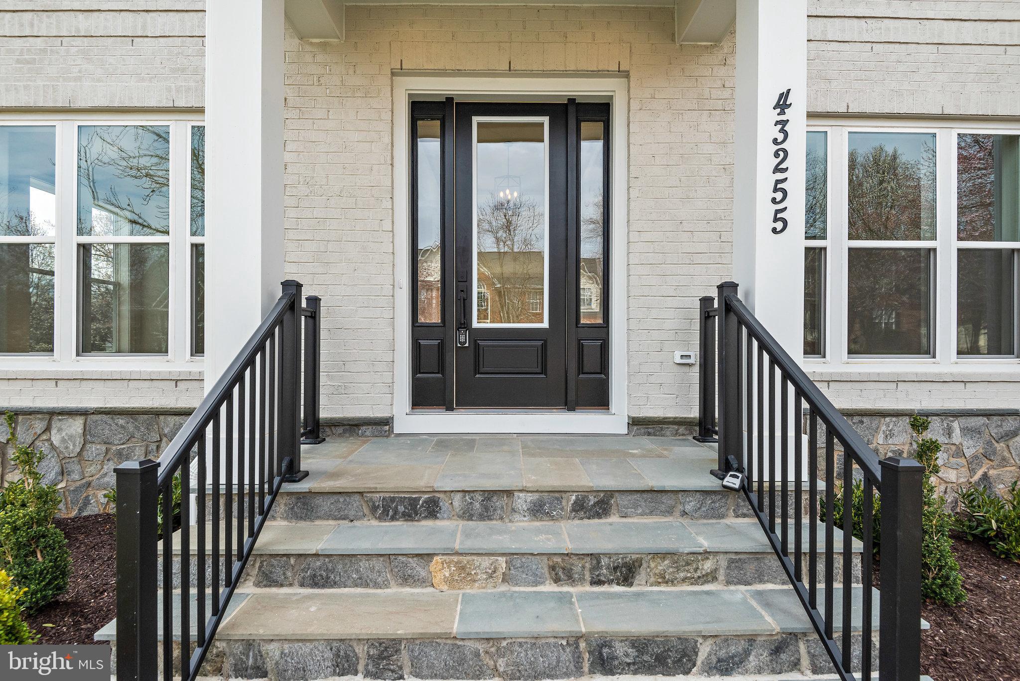 ALEXANDRAS GROVE AT BELMONT - Residential