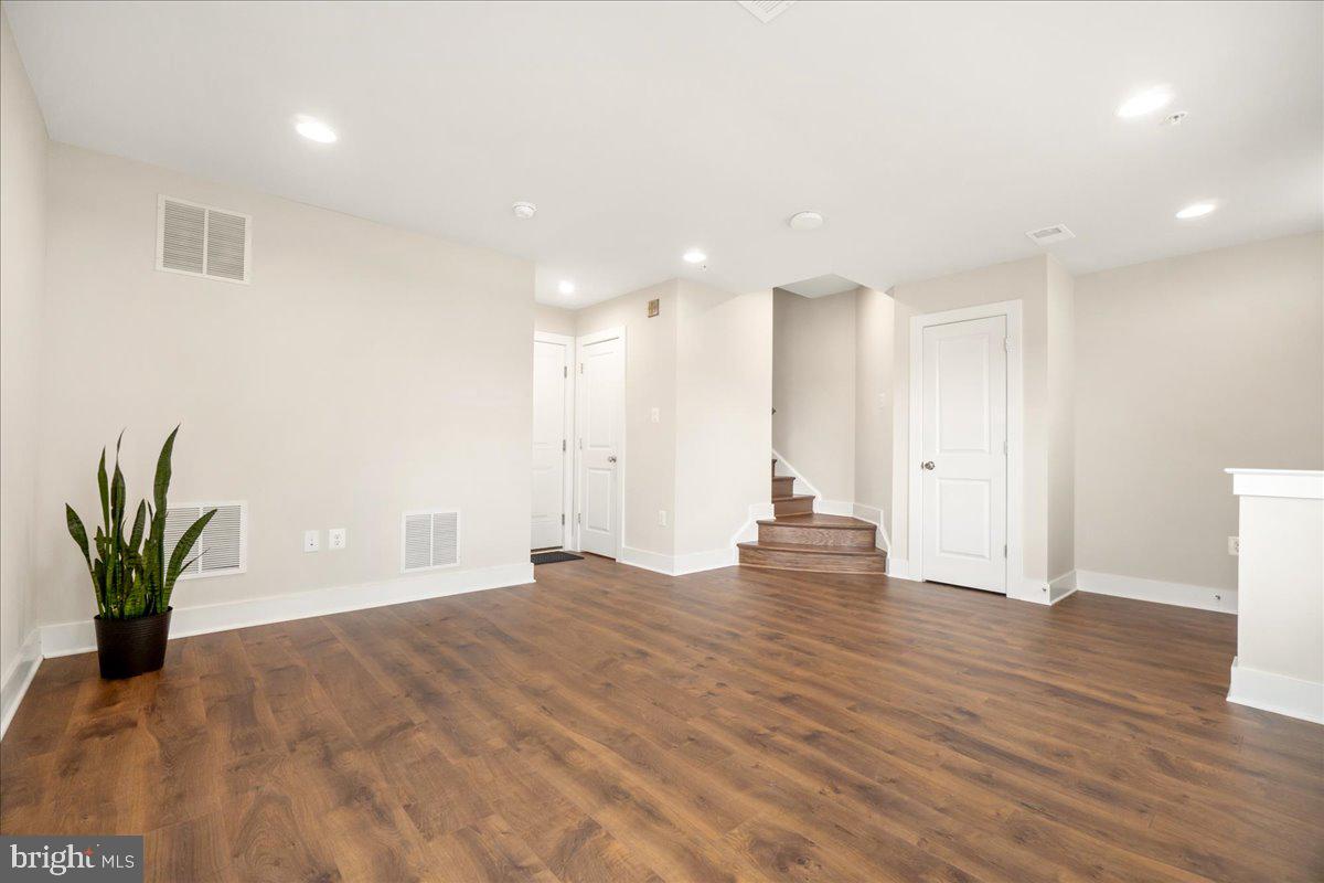 CLARKSBURG TOWN CENTER - Residential