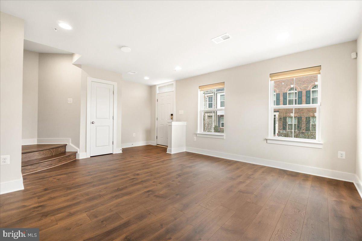 CLARKSBURG TOWN CENTER - Residential