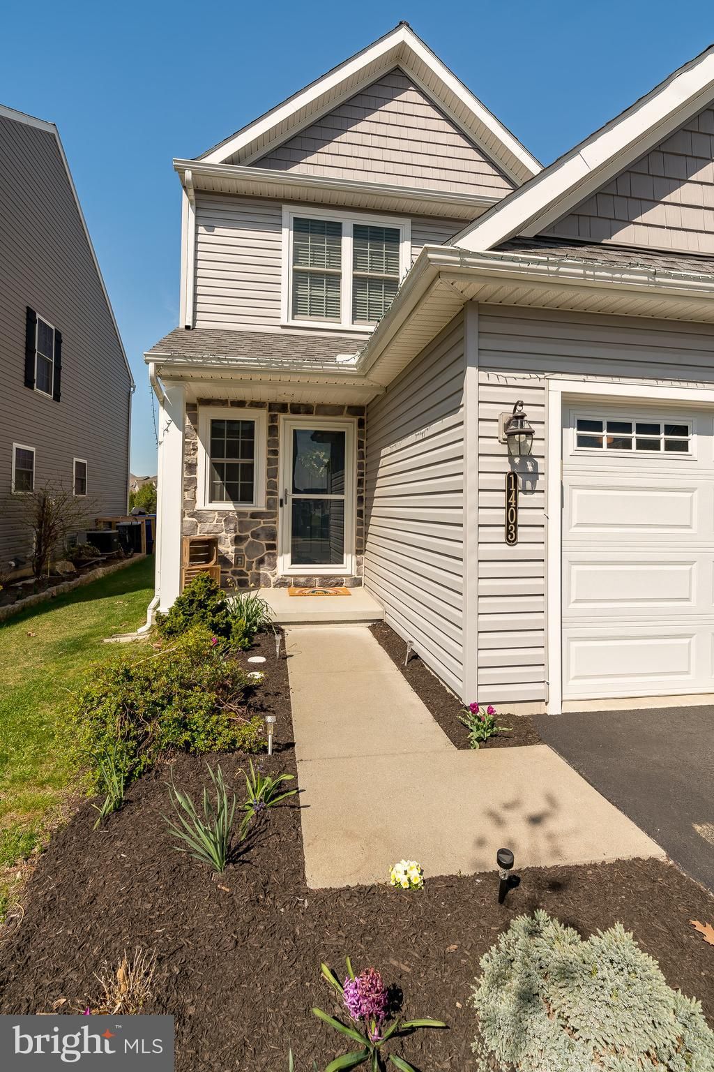 Photo of 1403 FIELDSTONE DR, MOUNT JOY, PA 17552 (MLS # PALA2032850)