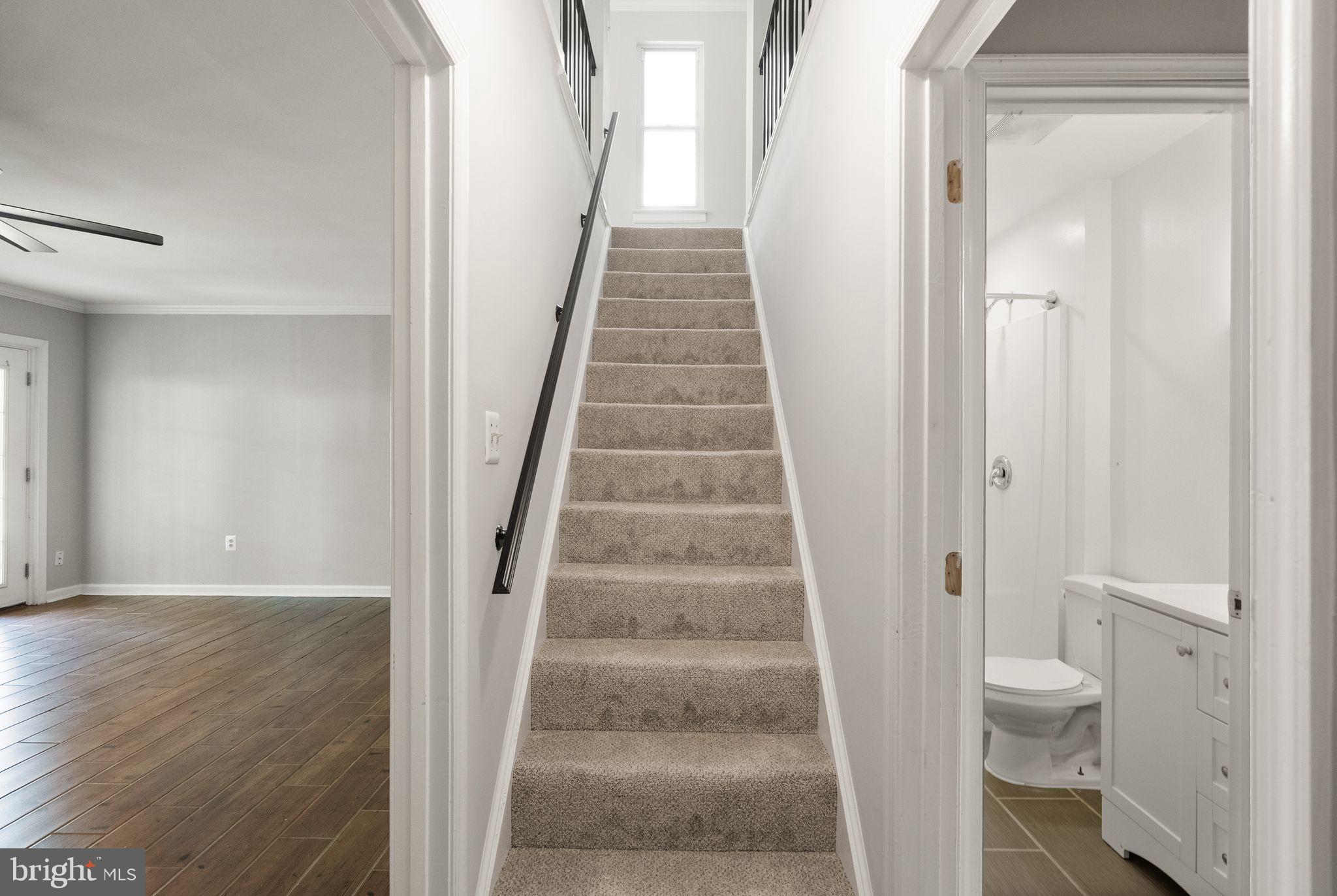 HILLSIDE TOWNES - Residential