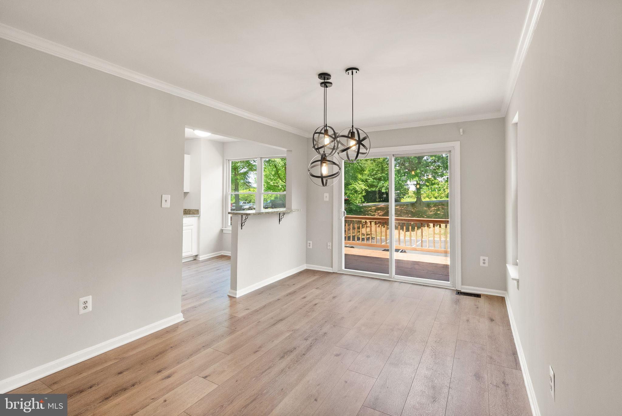 HILLSIDE TOWNES - Residential