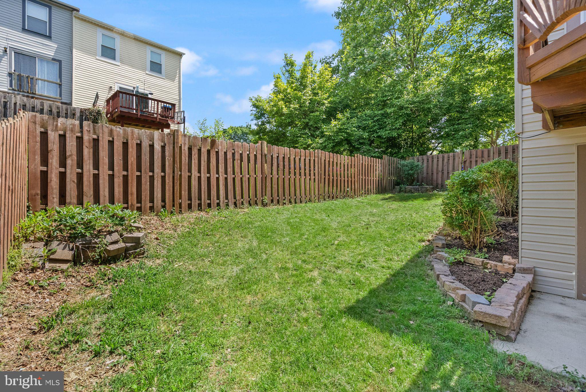 HILLSIDE TOWNES - Residential