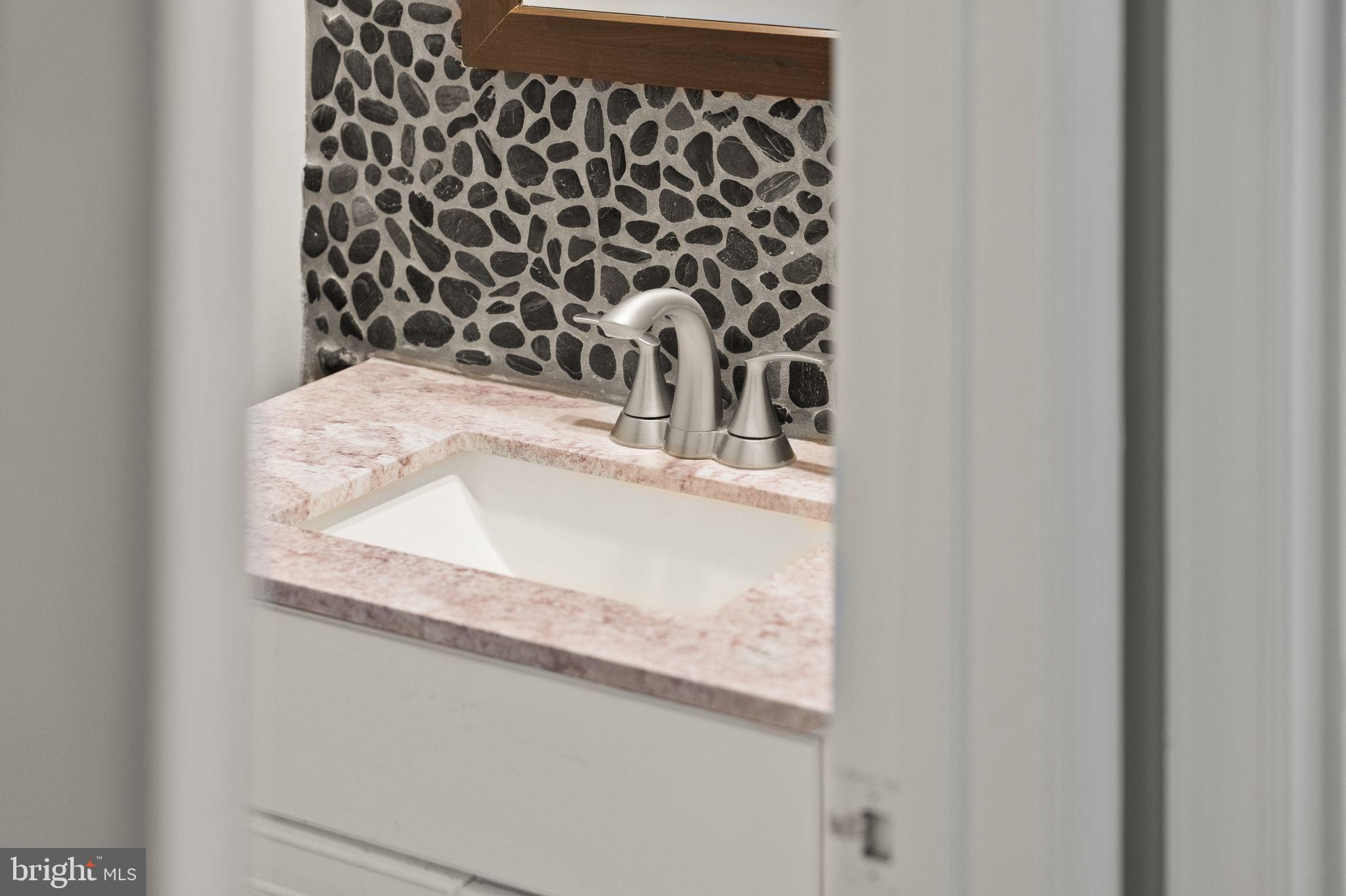 HILLSIDE TOWNES - Residential