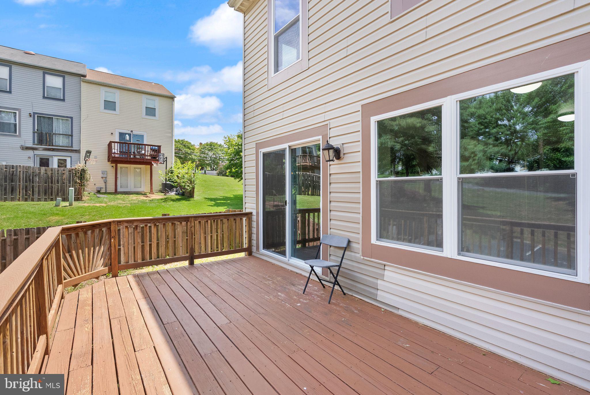 HILLSIDE TOWNES - Residential