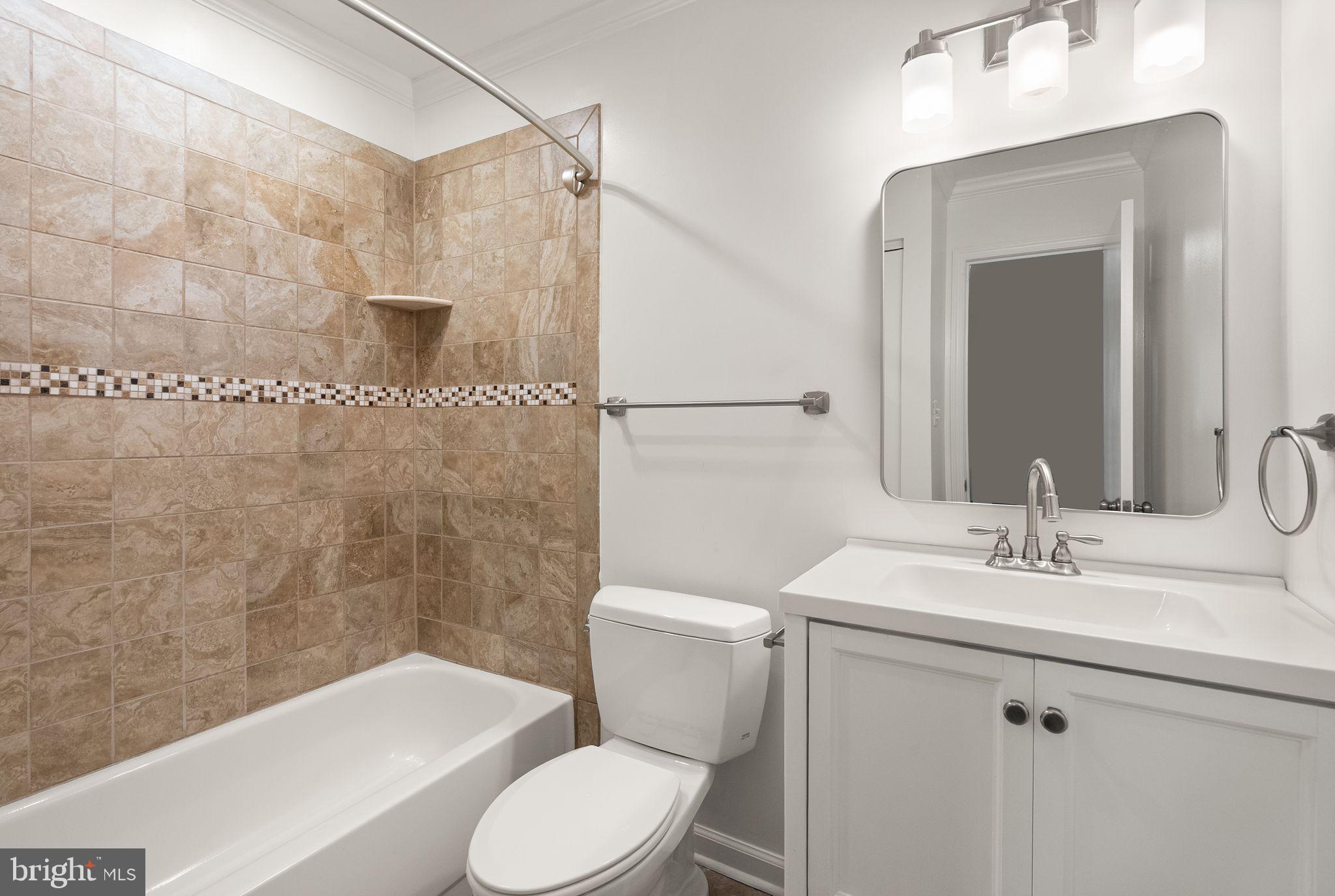 HILLSIDE TOWNES - Residential